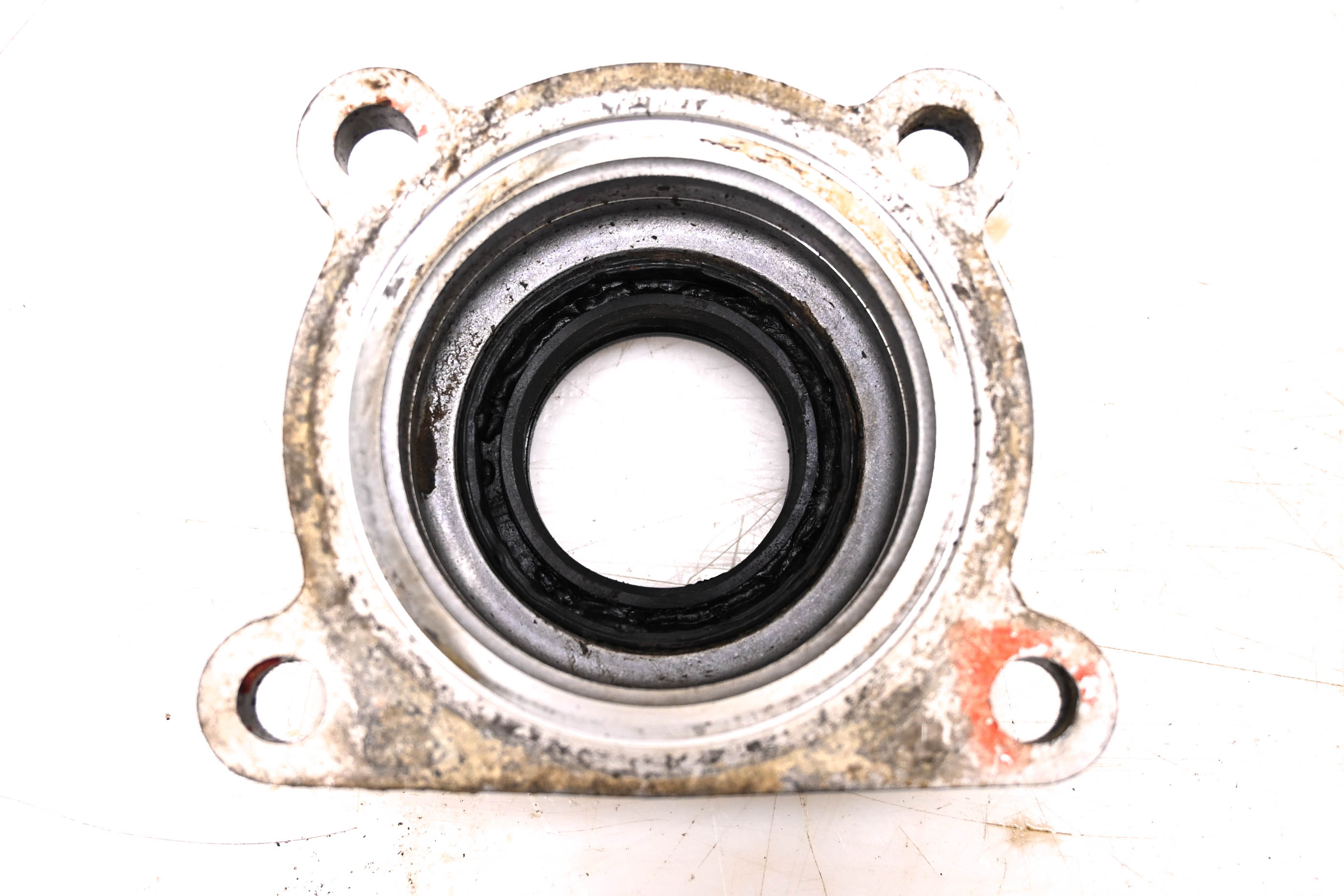 05 Kawasaki Brute Force 650 4x4 Rear Differential Left Side Cover KVF650