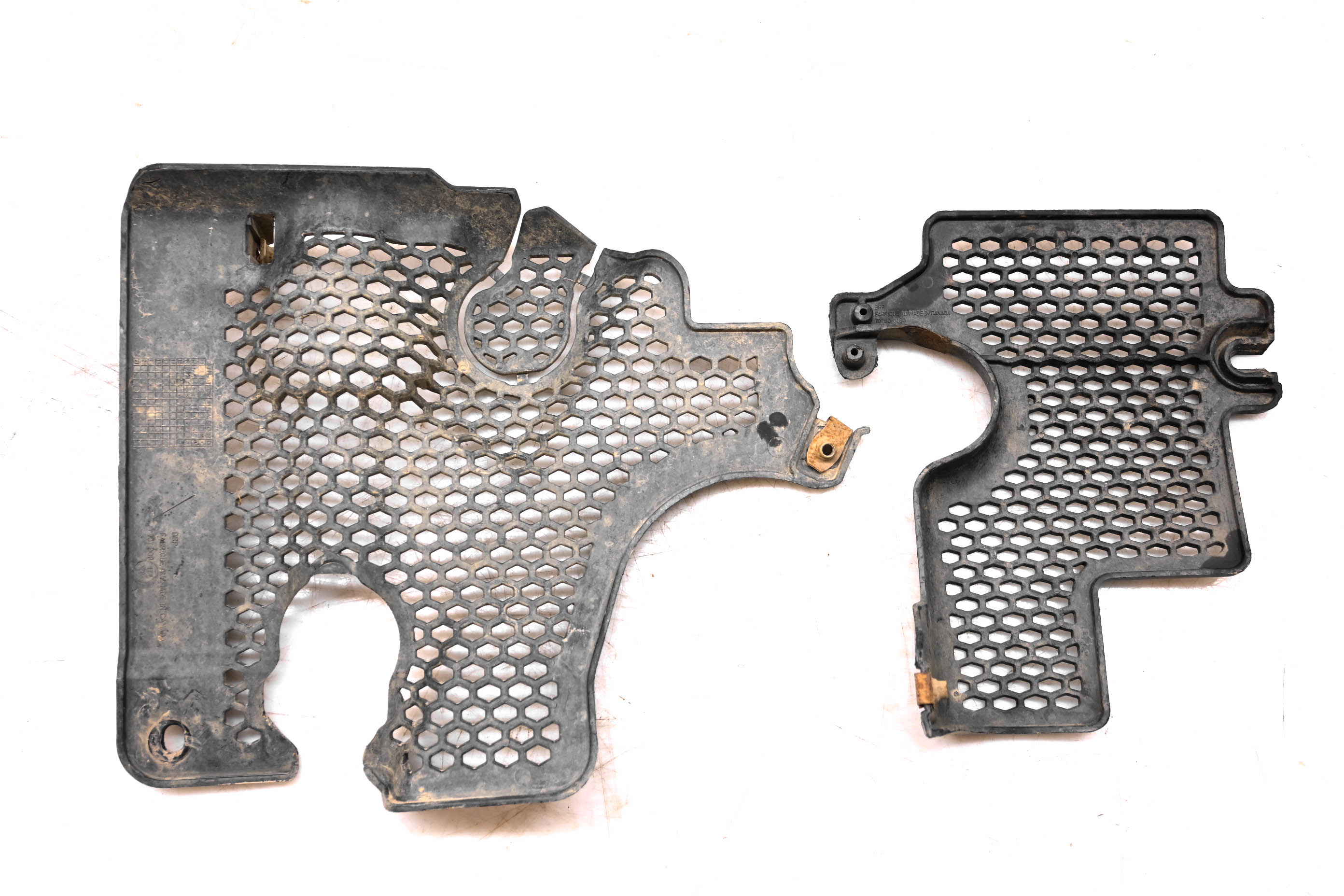 16 Can-Am Maverick XDS DPS 1000R Firewall Grill Insert Covers