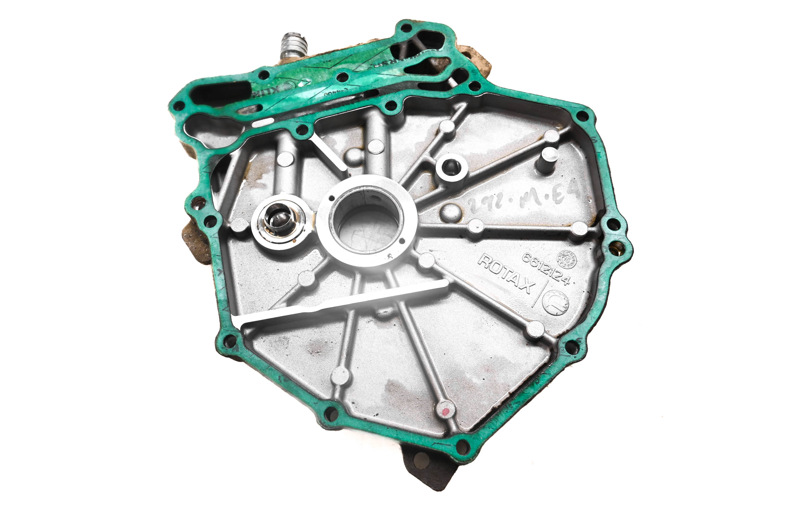 16 Can-Am Maverick XDS DPS 1000R Right Side Engine Output Cover