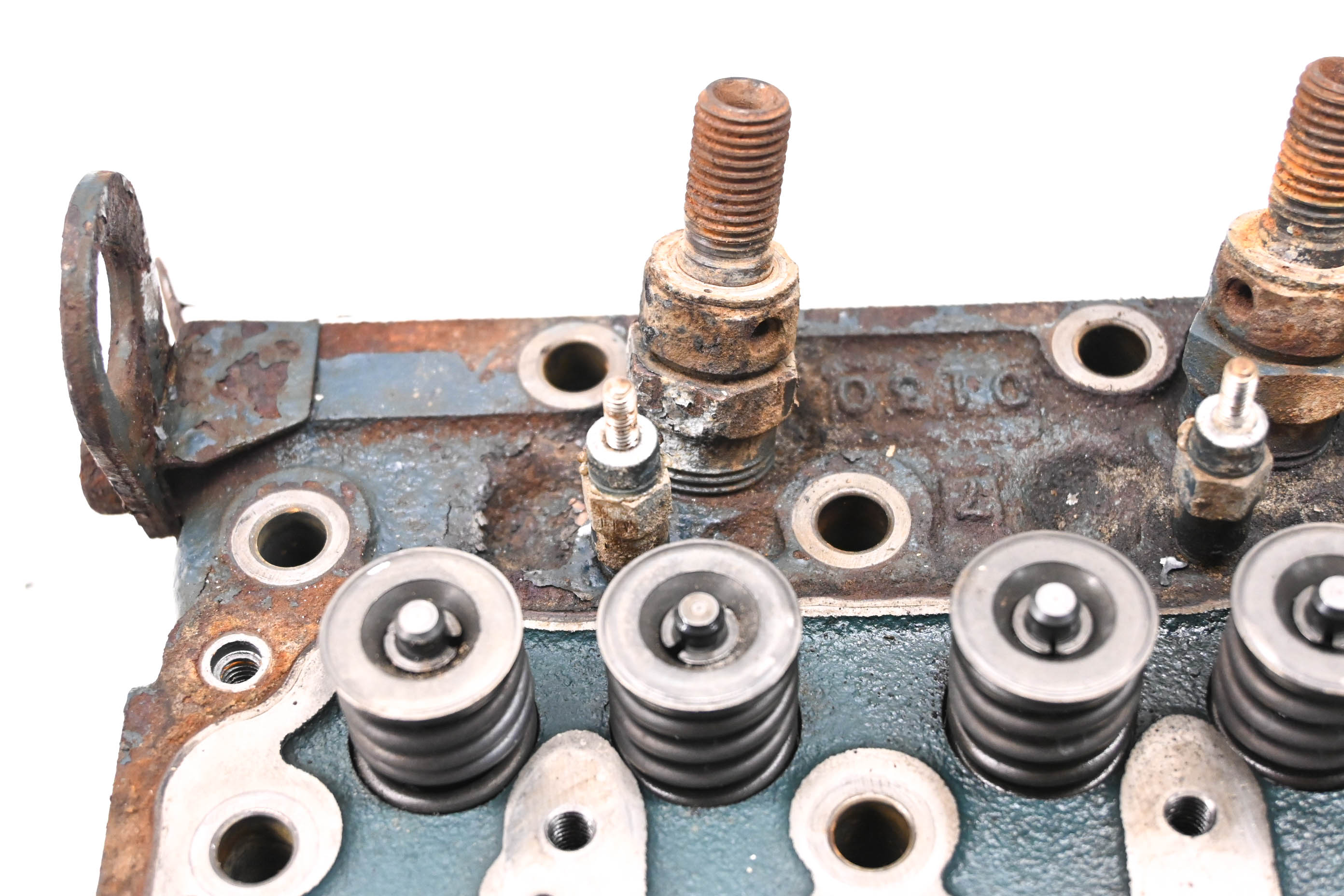08 Bobcat 2200S 4x4 Diesel Cylinder Head