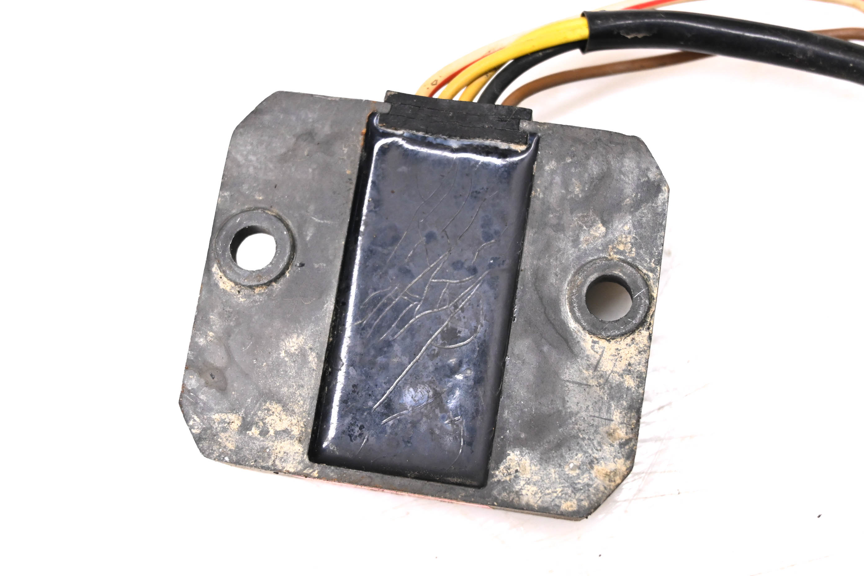 82 Kawasaki Prairie 250 Regulator Rectifier KLT250