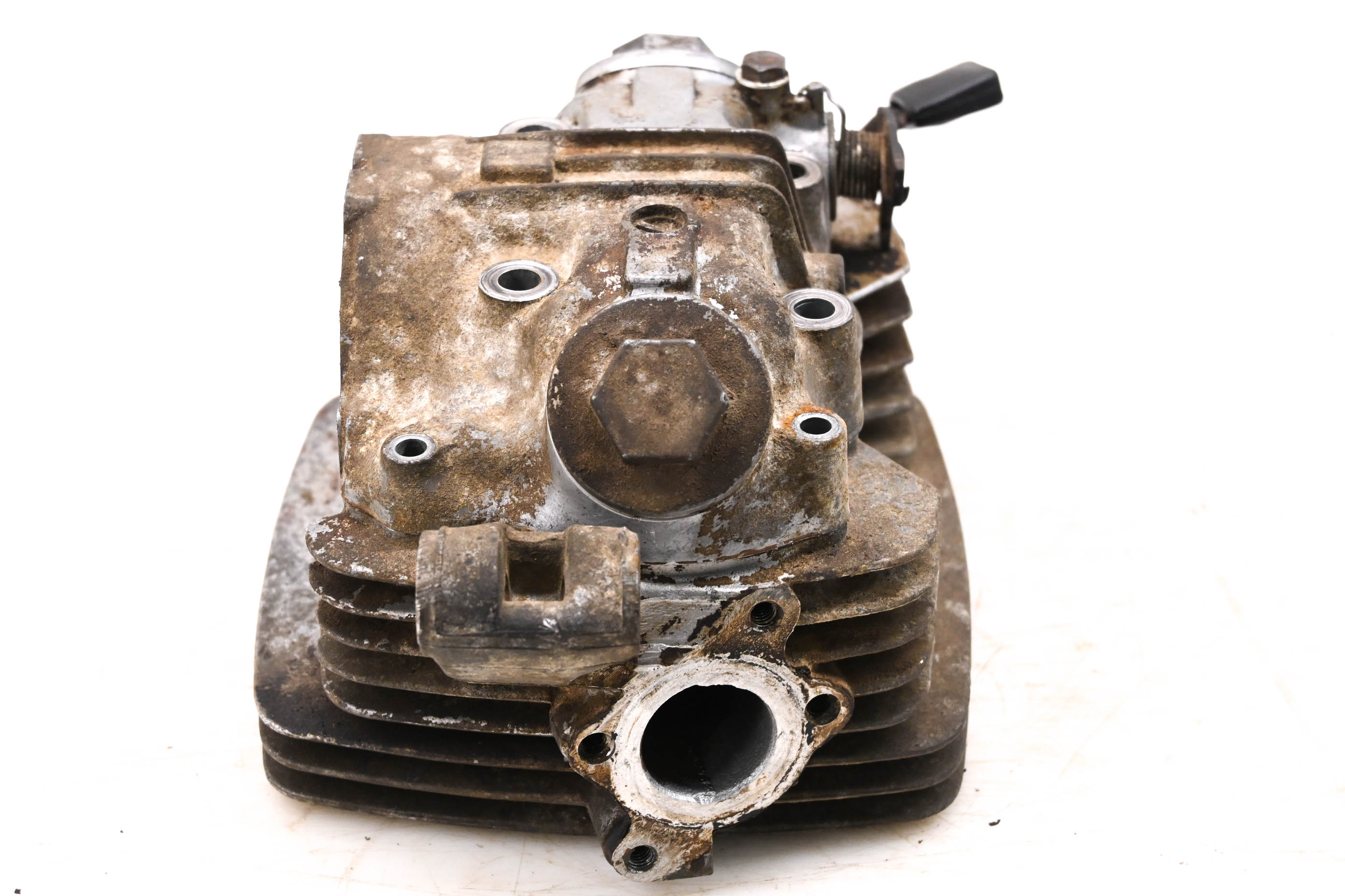 84 Honda Fourtrax 200 2x4 Cylinder Head TRX200
