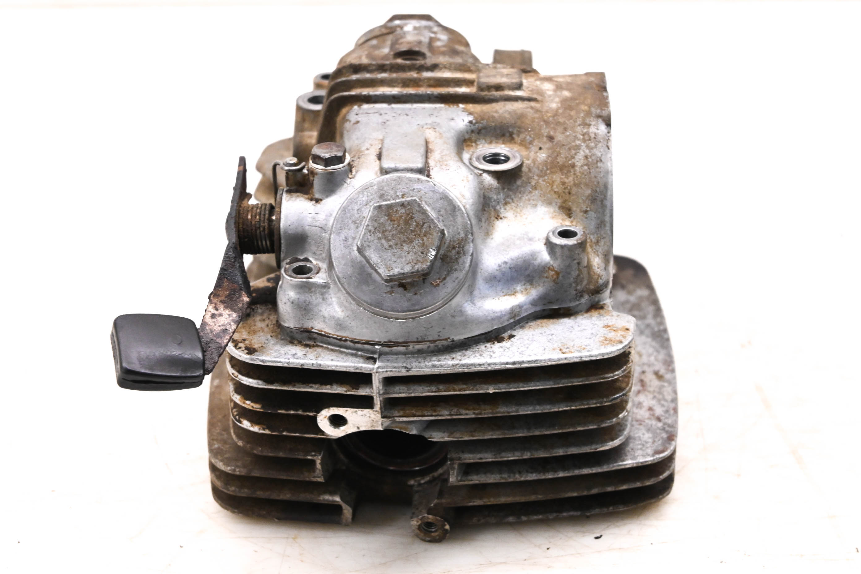 84 Honda Fourtrax 200 2x4 Cylinder Head TRX200