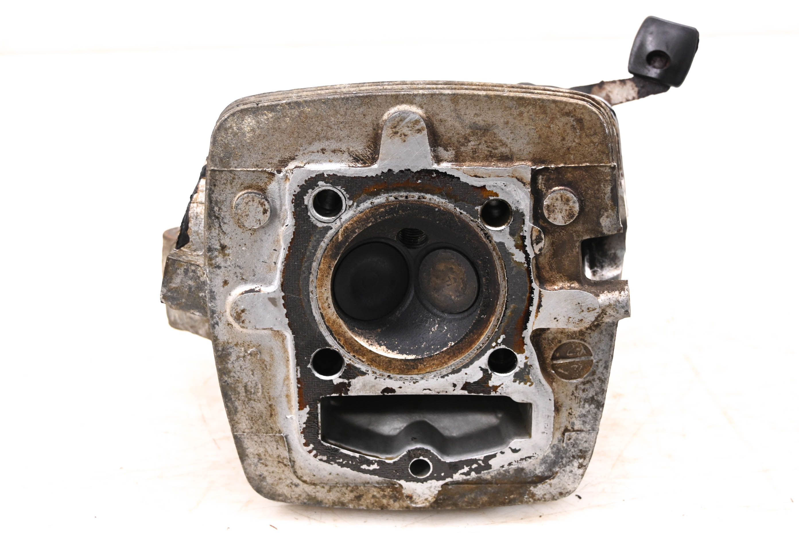 84 Honda Fourtrax 200 2x4 Cylinder Head TRX200