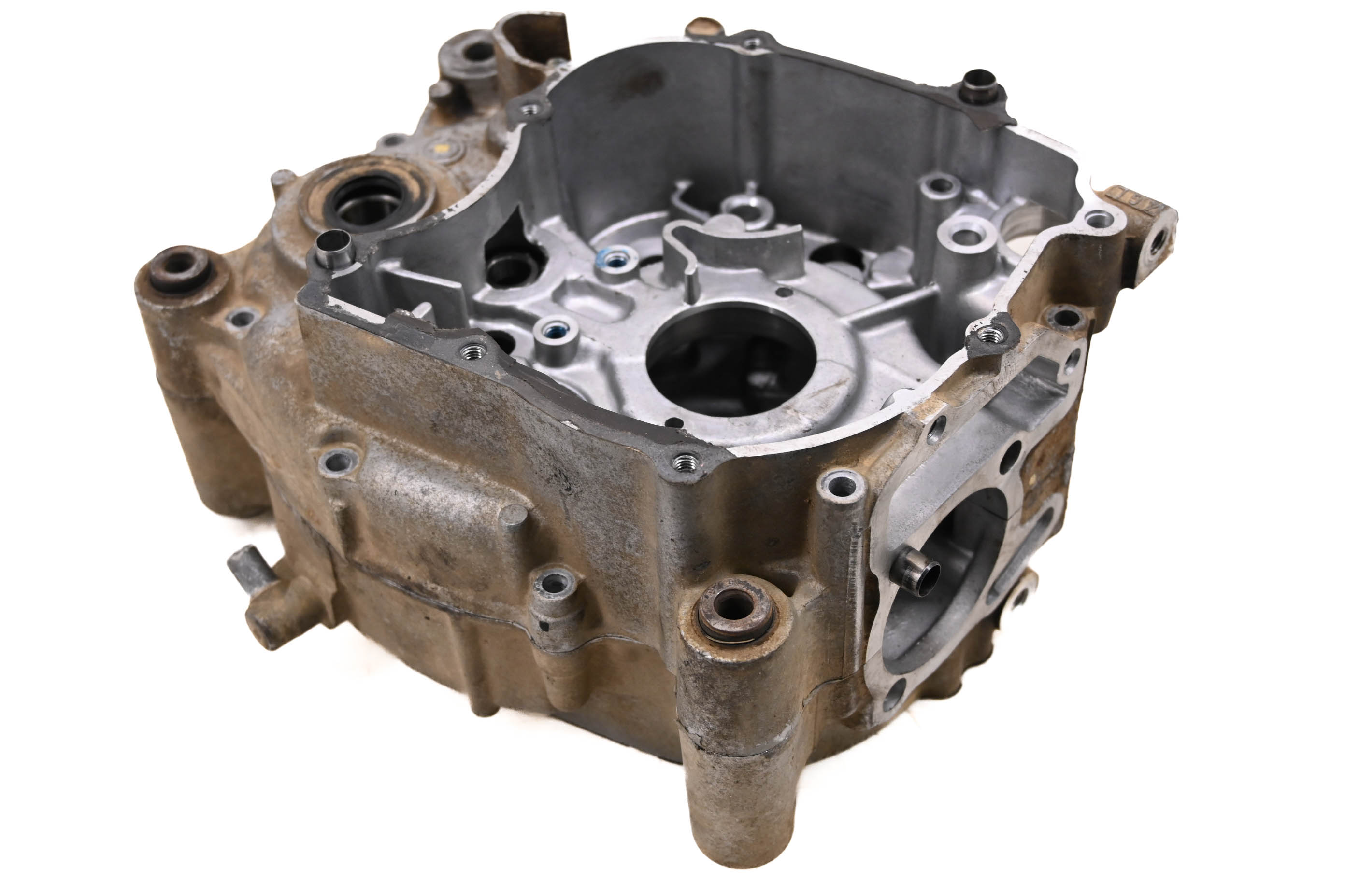05 Yamaha TTR90E Crankcase Center Crank Case