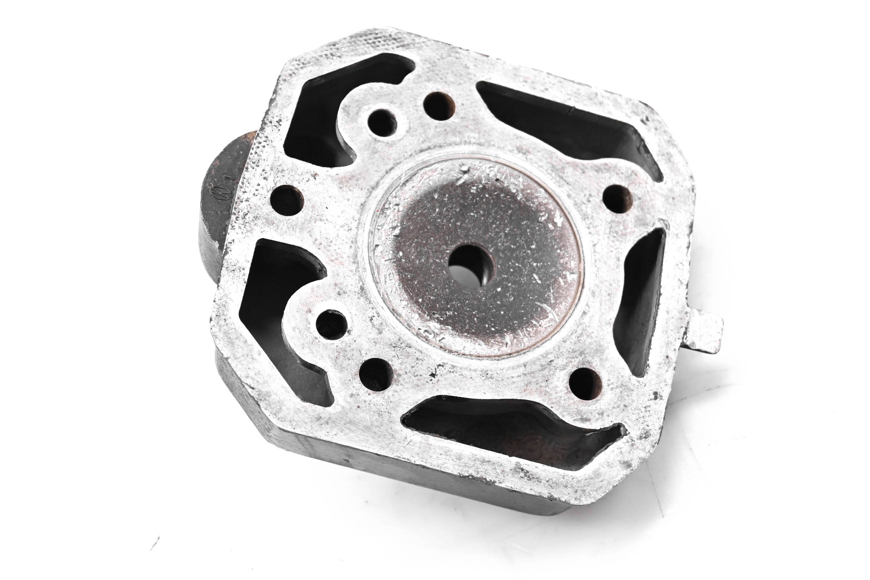 85 Kawasaki KX125 Cylinder Head
