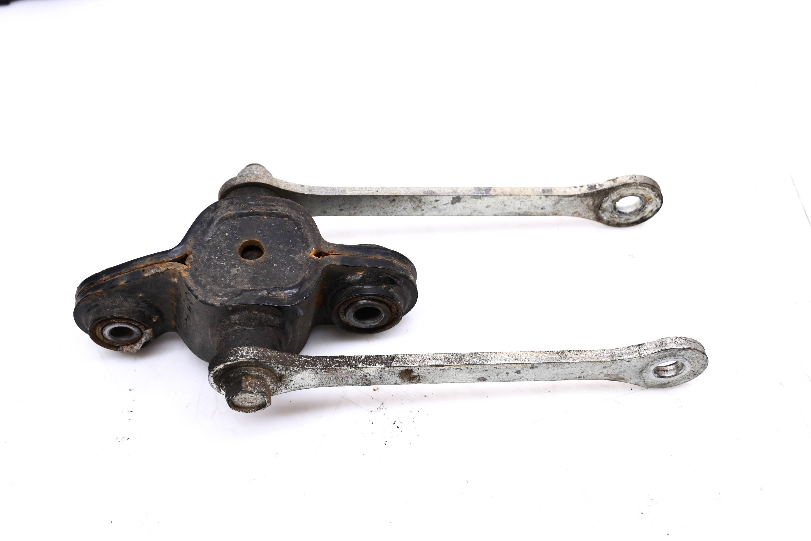 08 Suzuki GS500F Rear Shock Linkage
