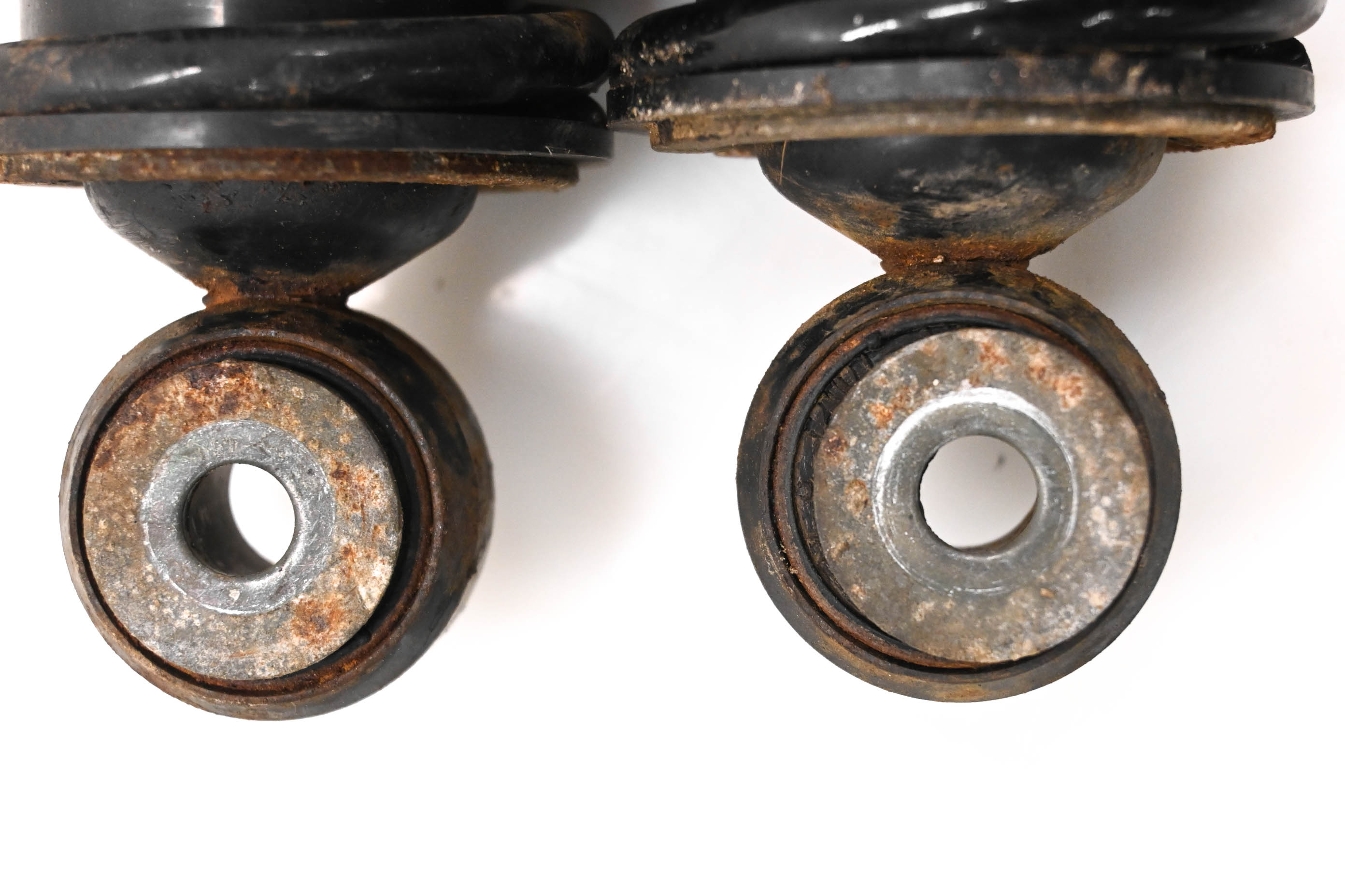 05 Suzuki Eiger 400 4x4 Rear Shocks Suspension LTF400F