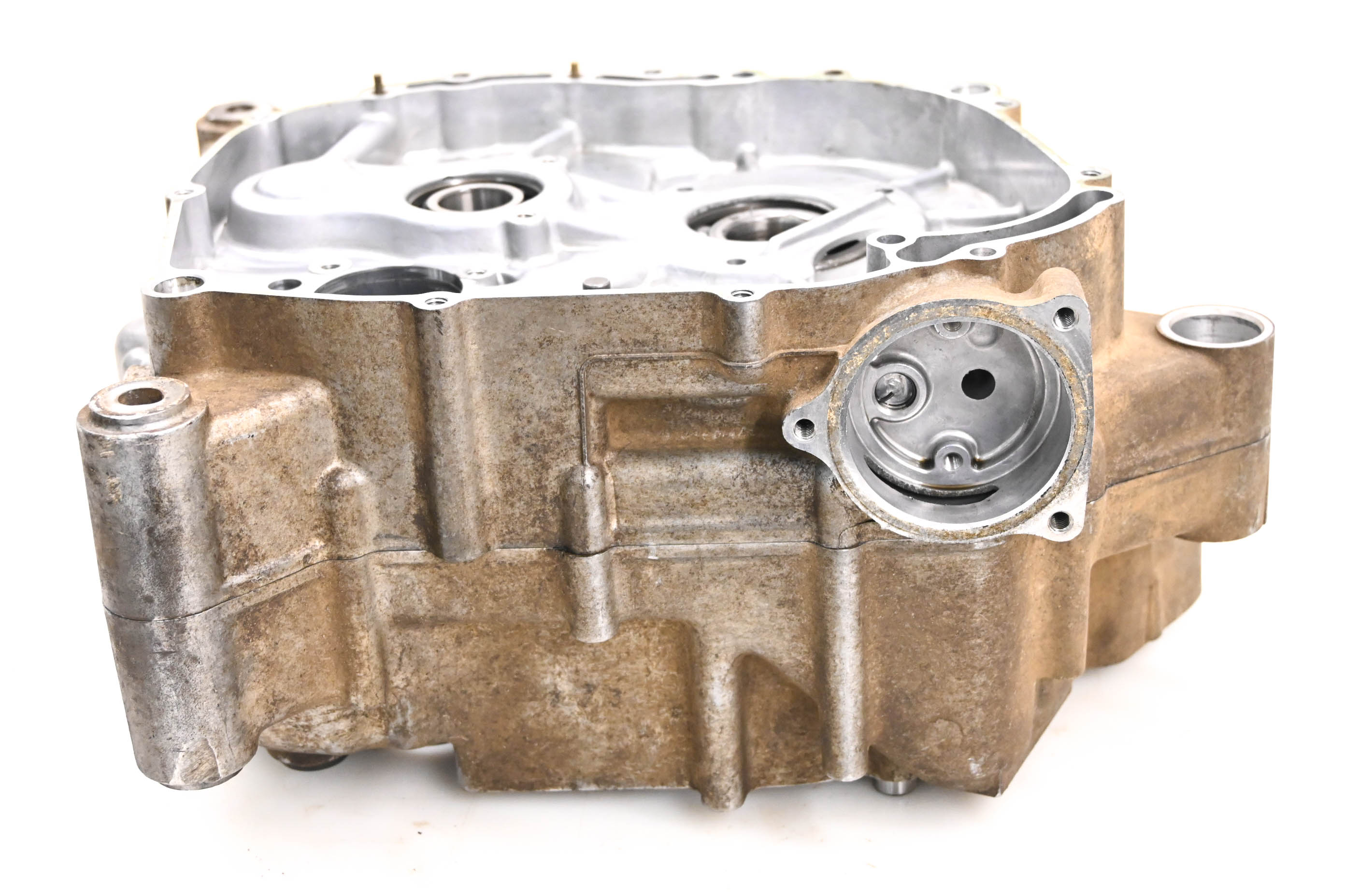 00 Suzuki Quadrunner 160 2x4 Crankcase Center Crank Case LT160