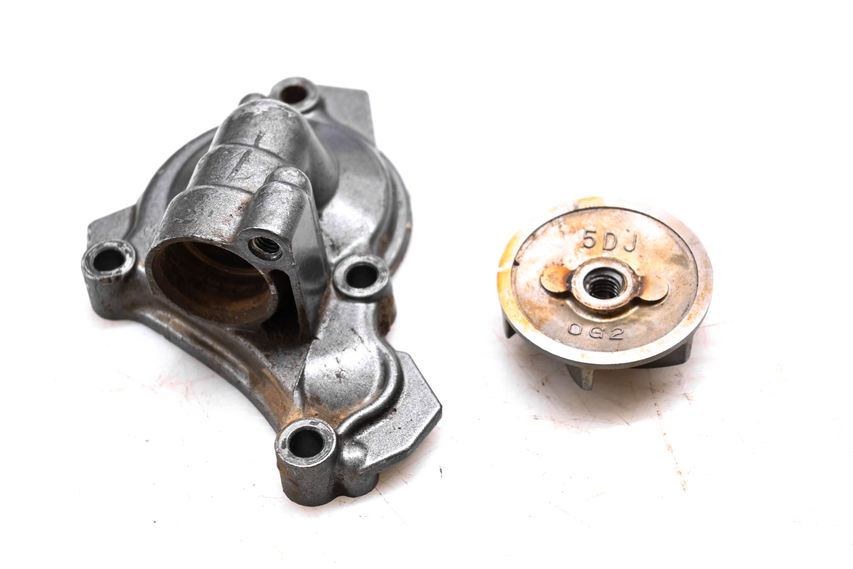 99 Yamaha YZ400F Water Pump Cover & Impeller