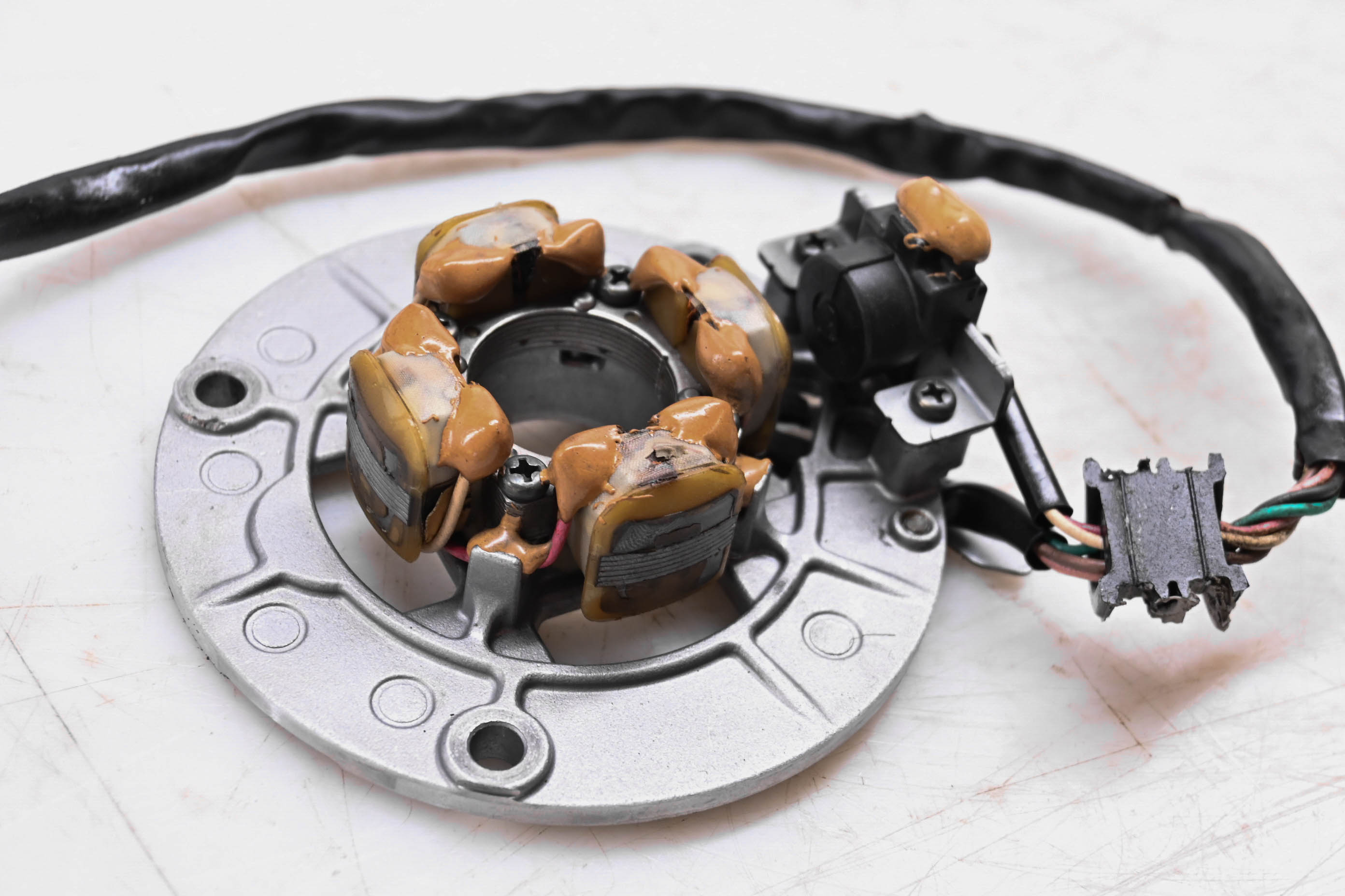 99 Yamaha YZ400F Stator