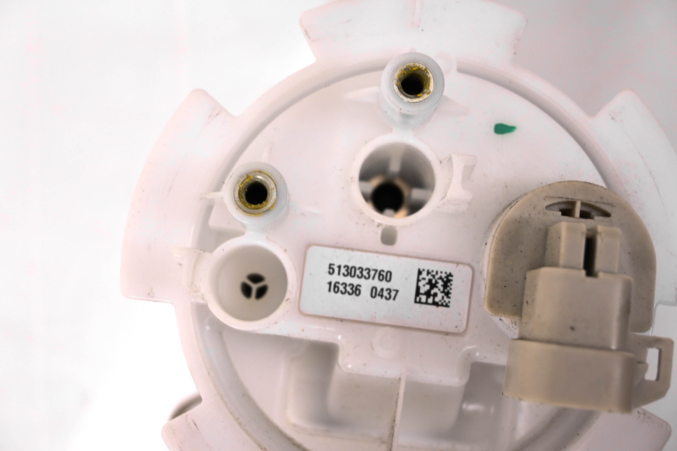 17 Ski-Doo 850 E-Tec Fuel Pump