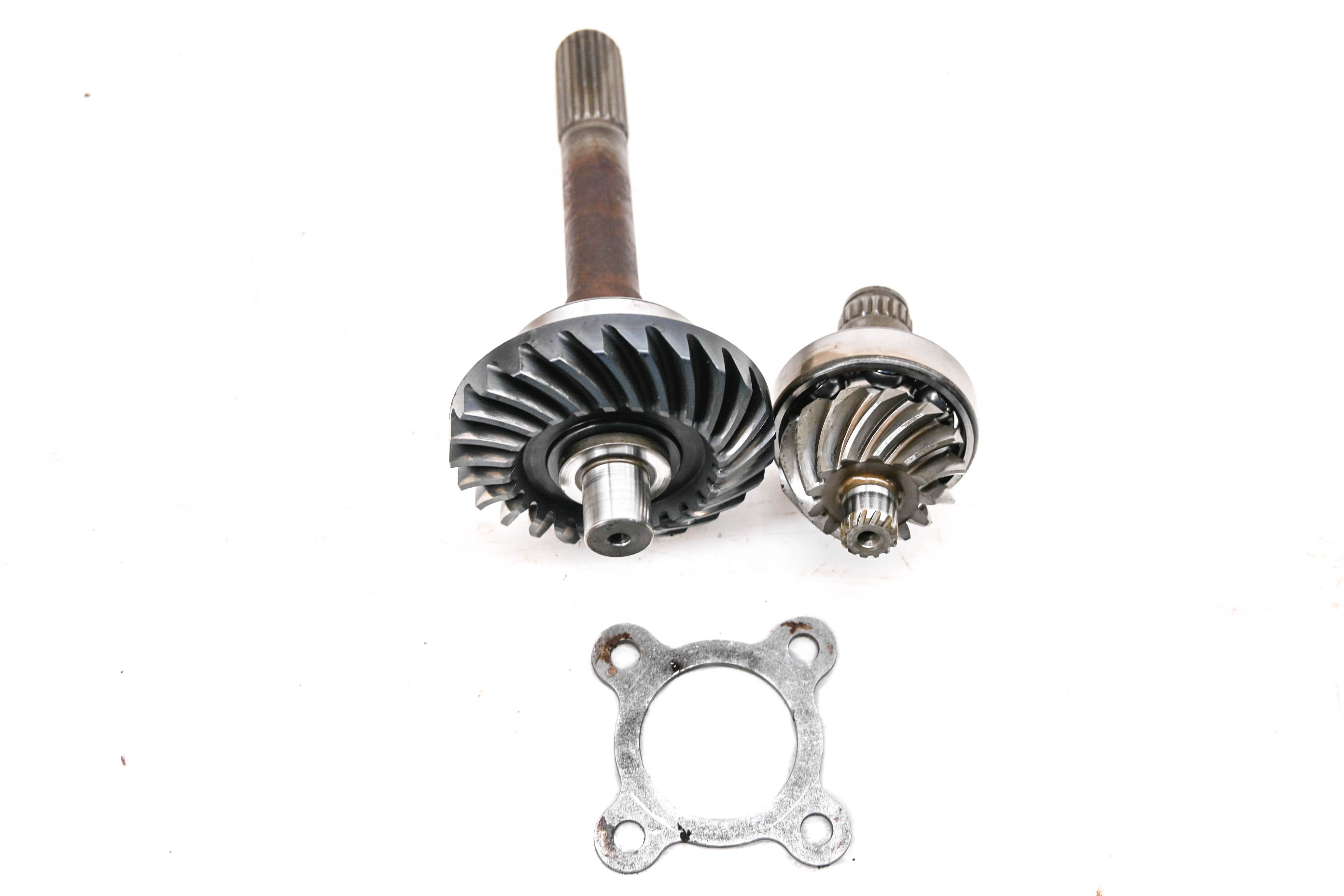 00 Polaris Xplorer 250 4x4 Transmission Bevel Gears Output Shaft