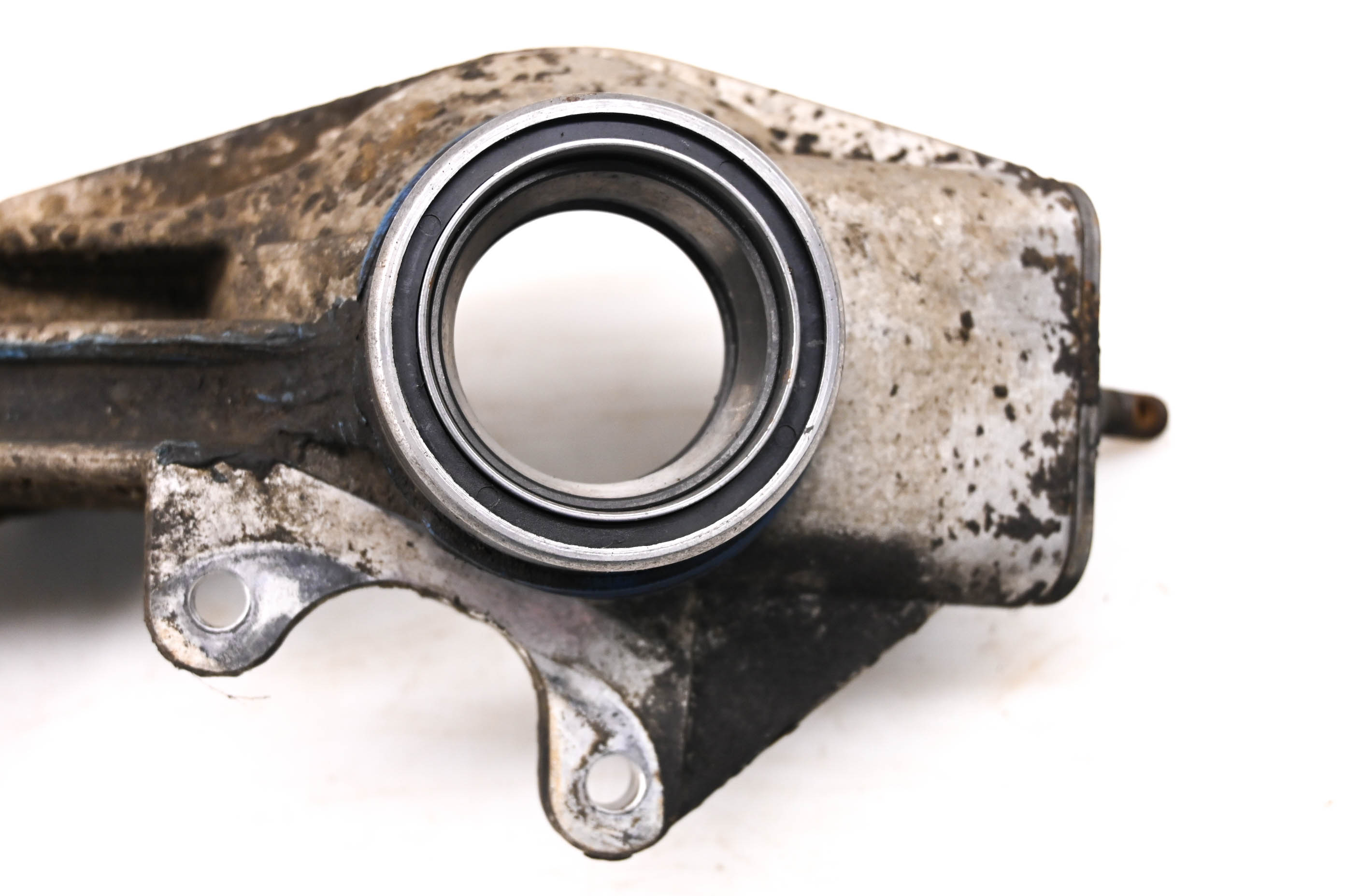 95 Polaris Trail Boss 300 4x4 Front Right Spindle Knuckle