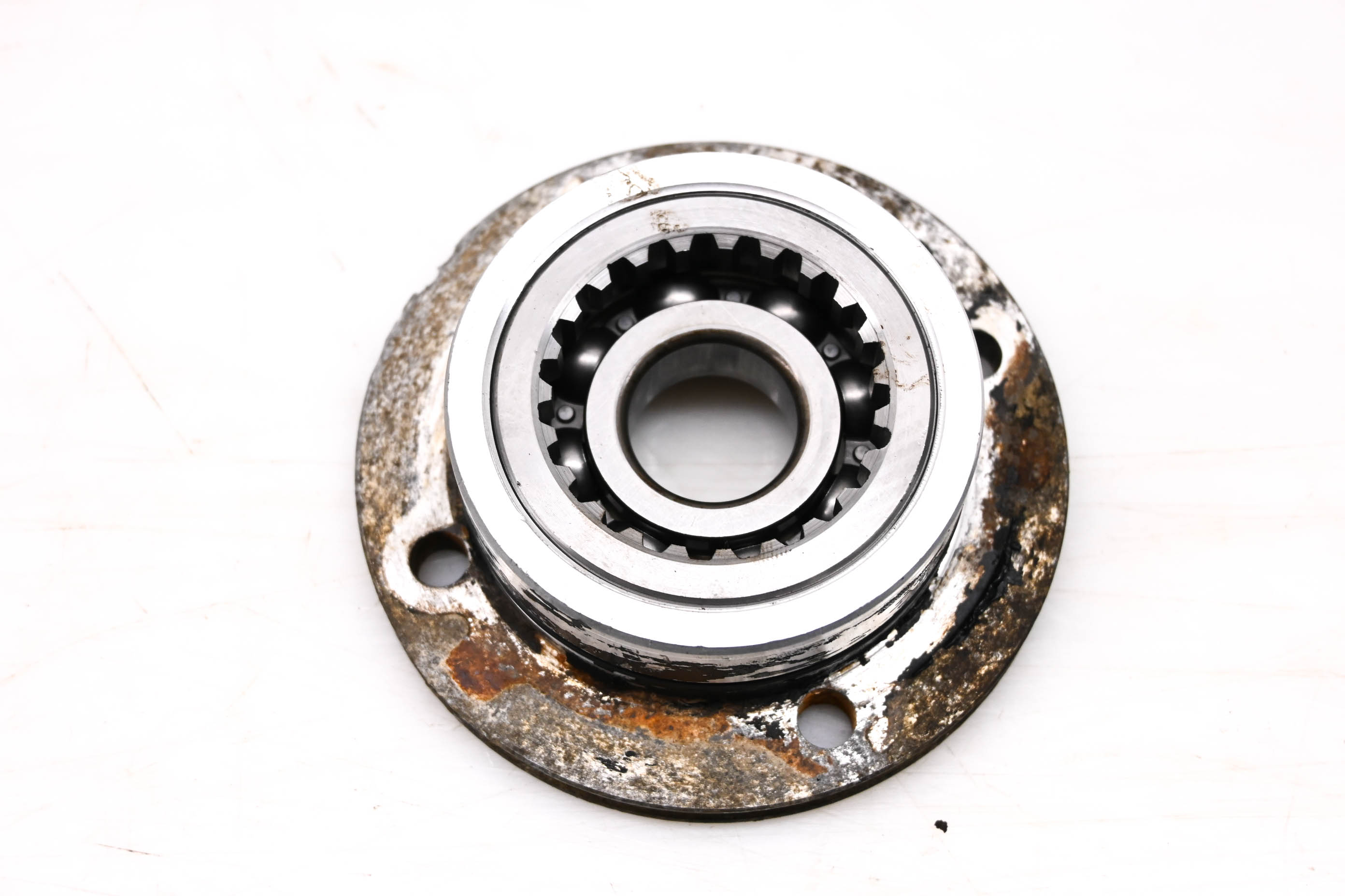 93 Yamaha Big Bear 350 4X4 Middle Drive Gear Bearing Housing YFM350FW