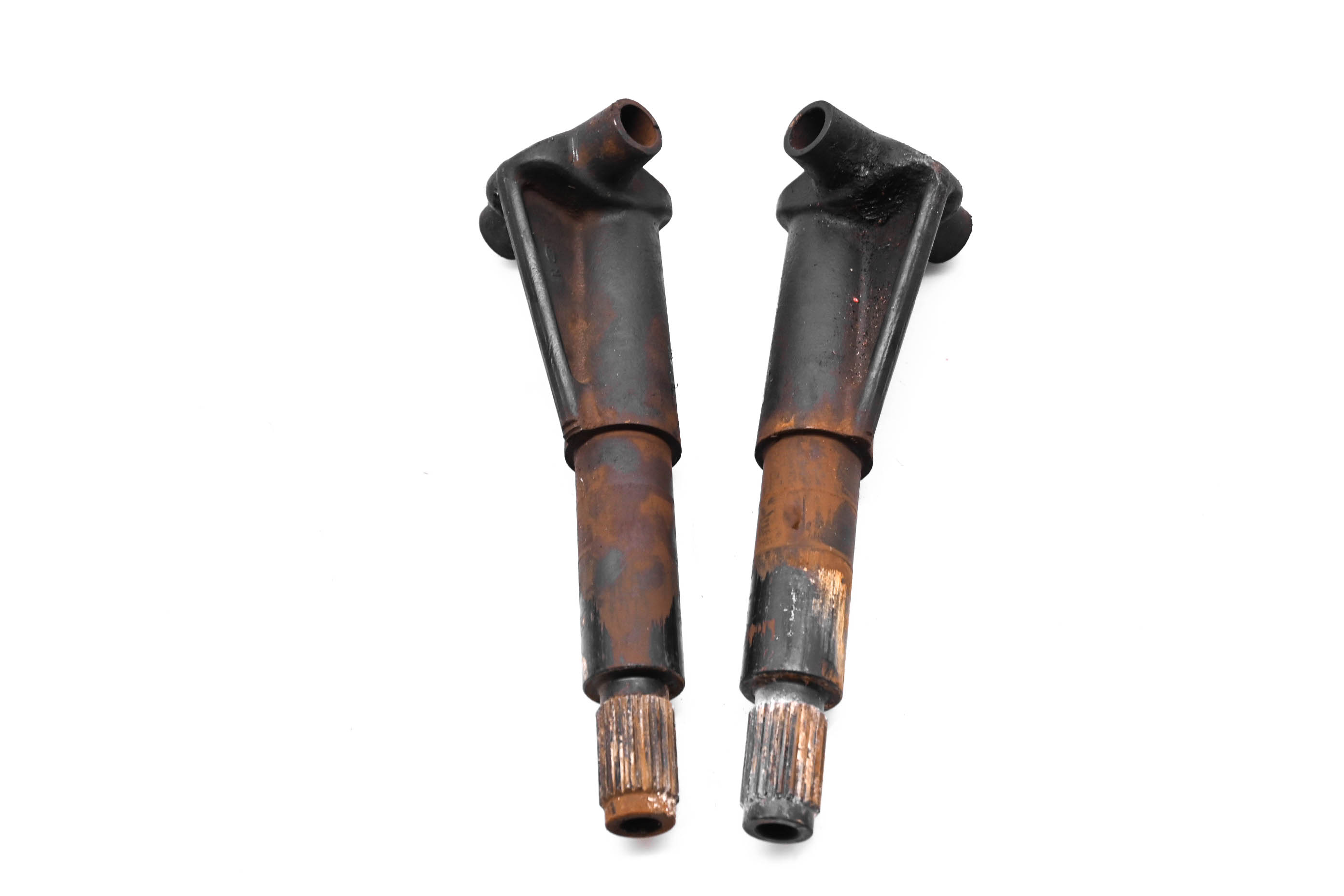 08 Polaris 600 IQ Racer Front Spindles Knuckles Left & Right 121"