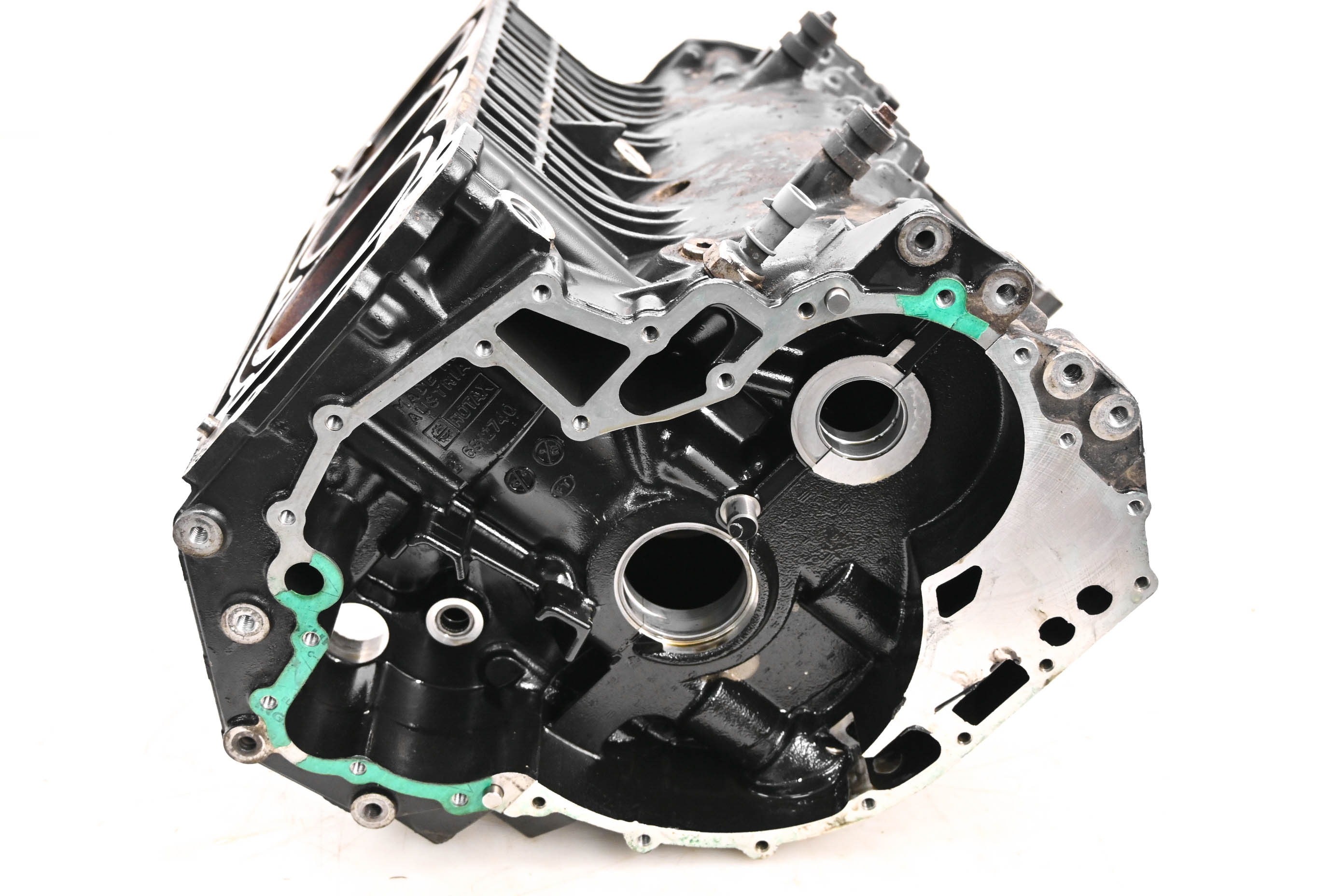 06 Sea-Doo RXP 215 Crankcase Center Crank Case & Cylinders