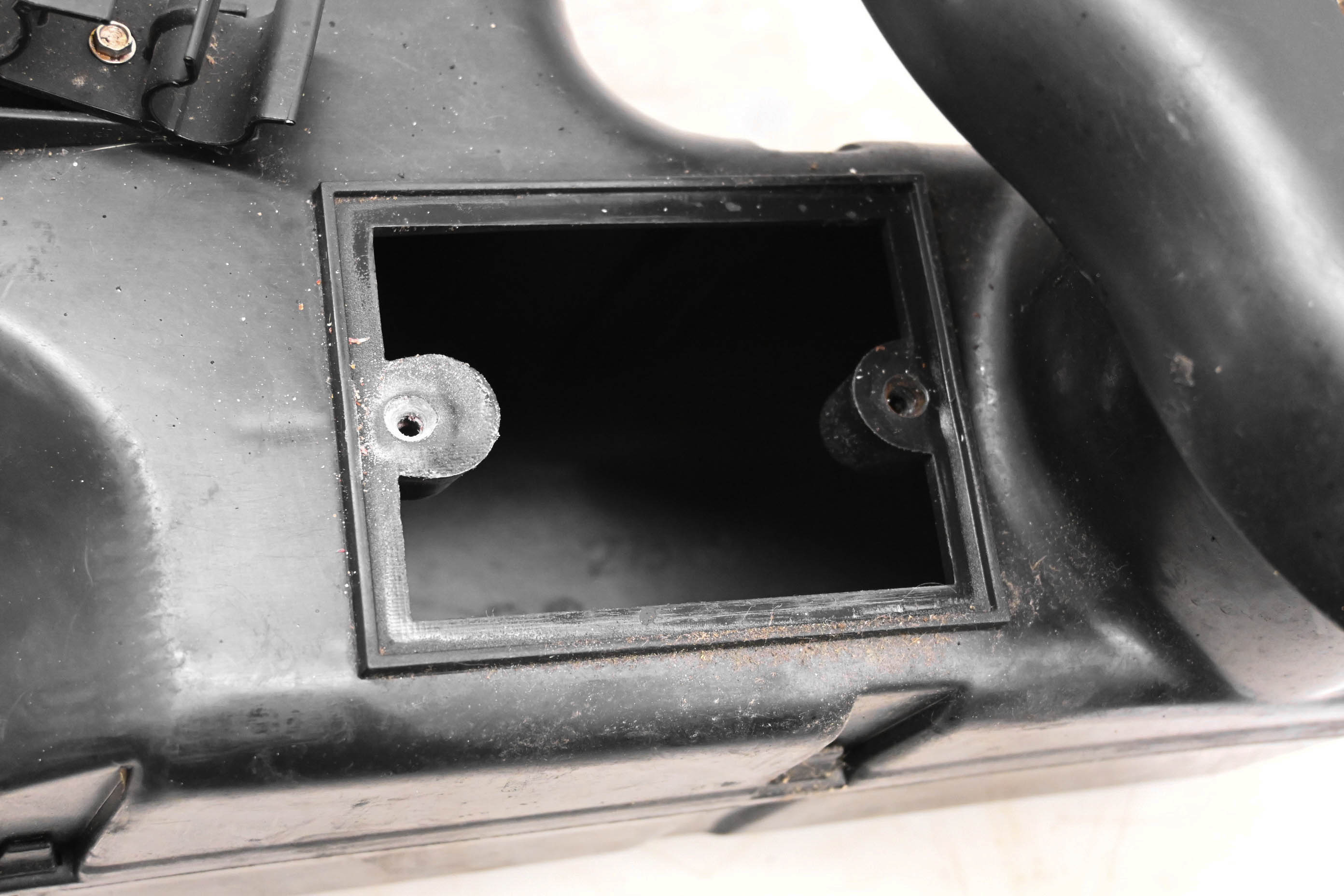 06 Sea-Doo RXP 215 Airbox Intake Air Box