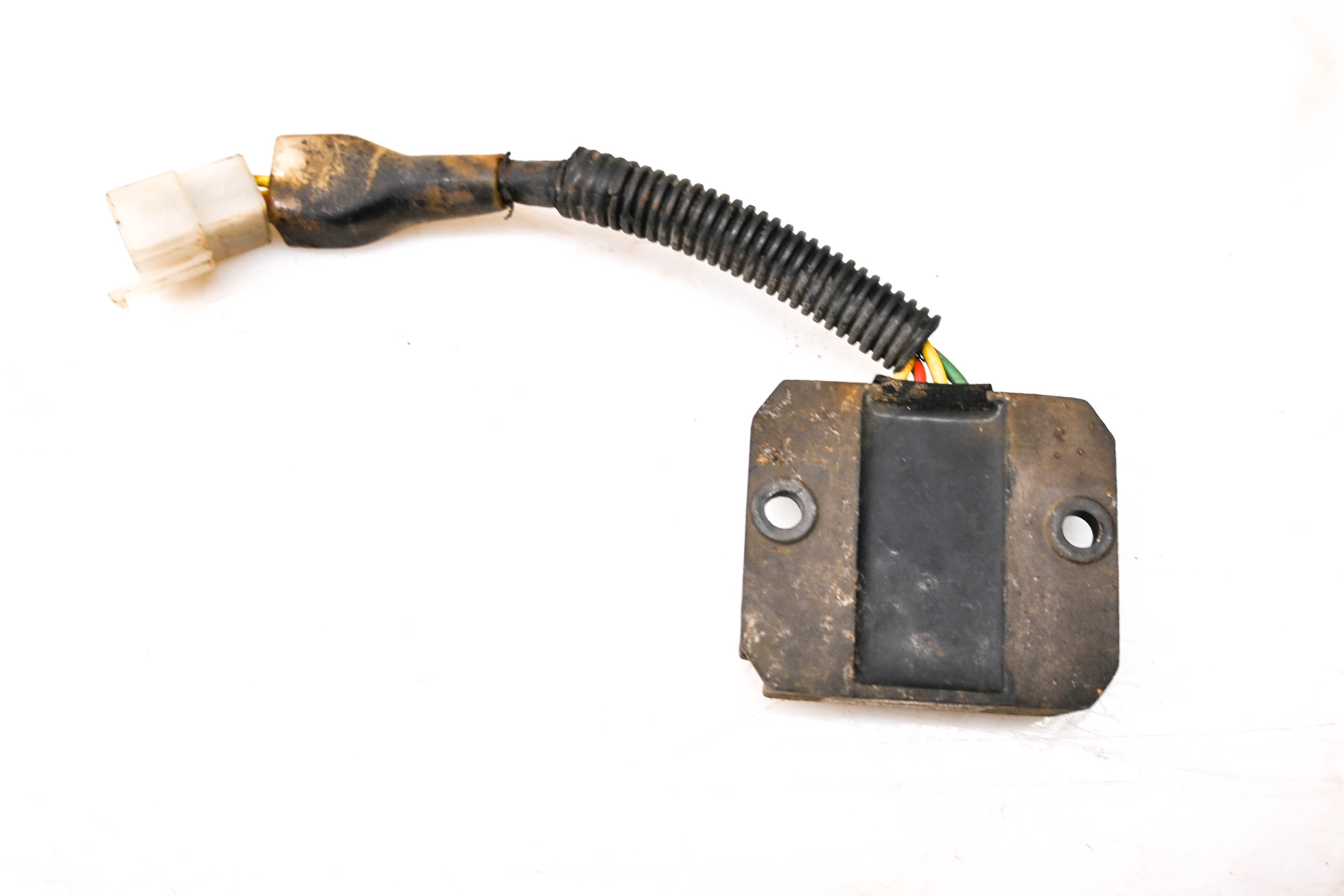 84 Honda Fourtrax 200 2x4 Regulator Rectifier TRX200