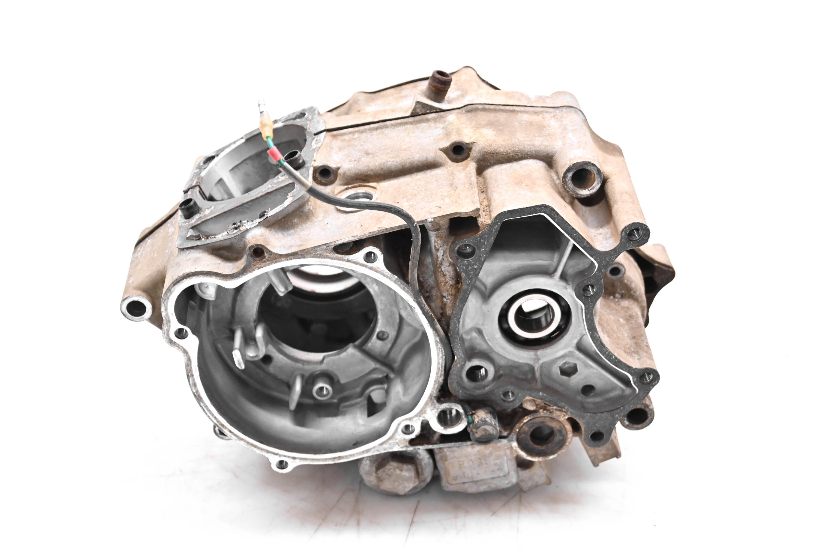 84 Honda Fourtrax 200 2x4 Crankcase Center Crank Case TRX200