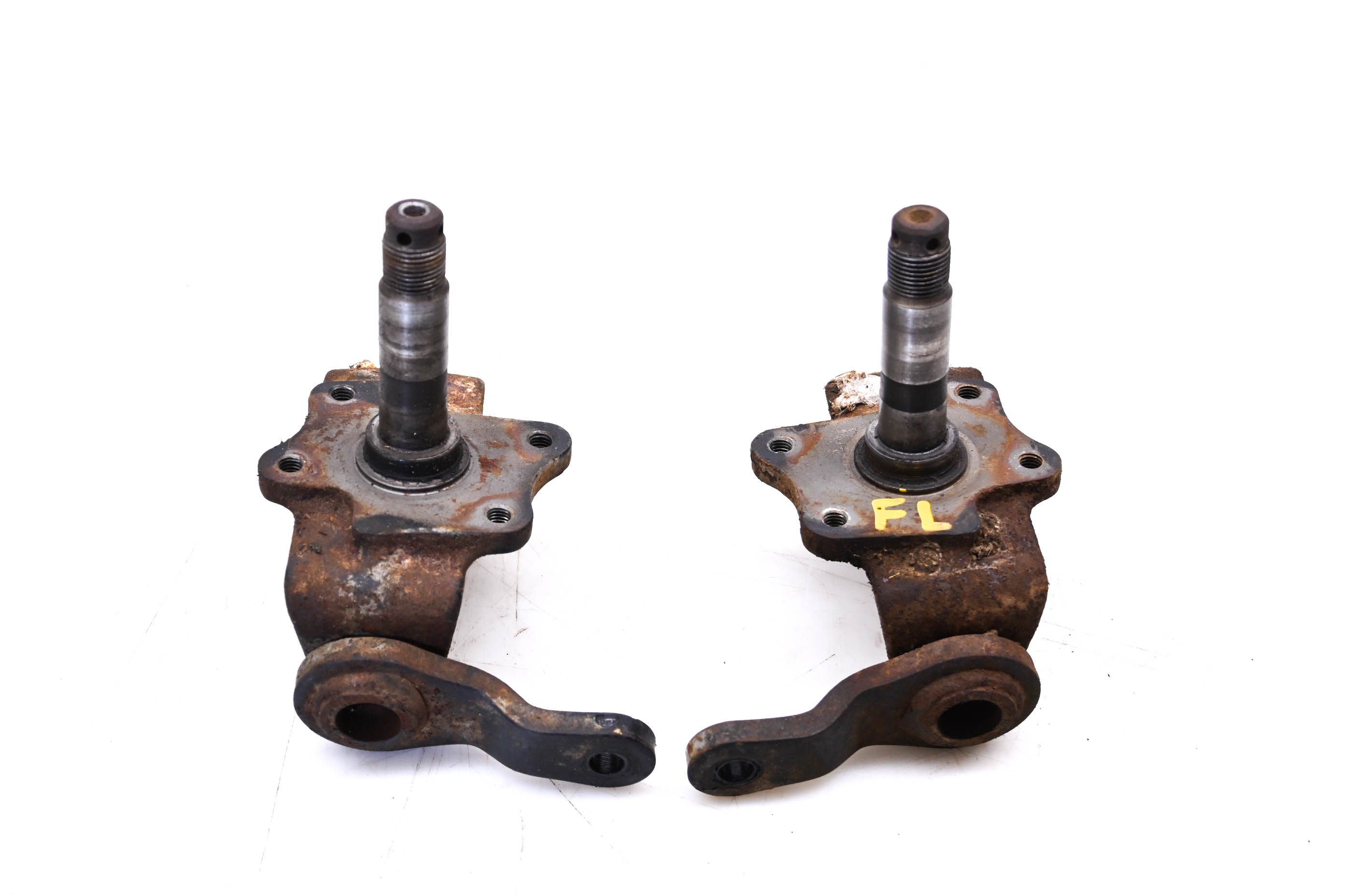 84 Honda Fourtrax 200 2x4 Front Spindles Knuckles Left & Right TRX200