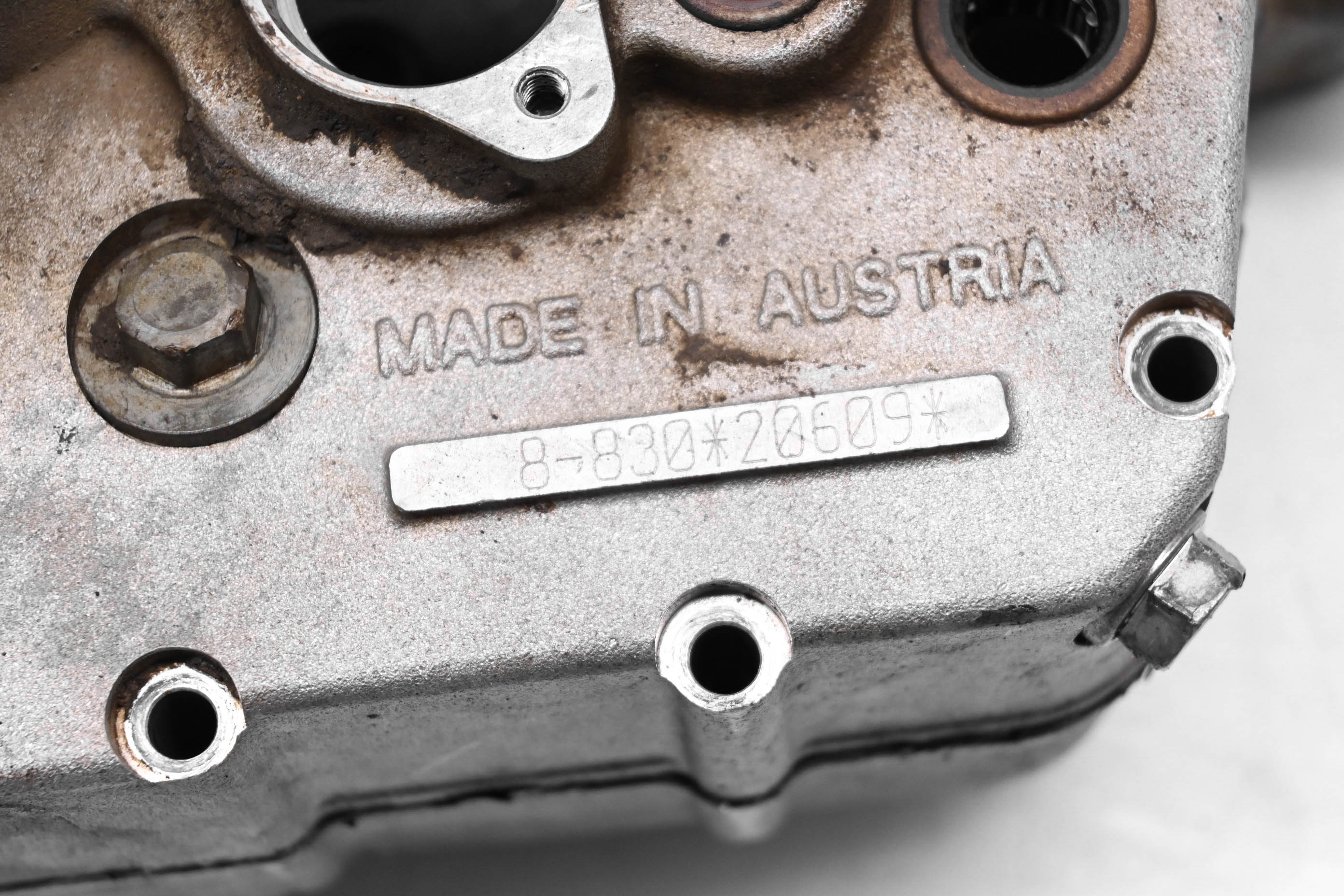 08 Polaris Outlaw 525 IRS Crankcase Center Crank Case