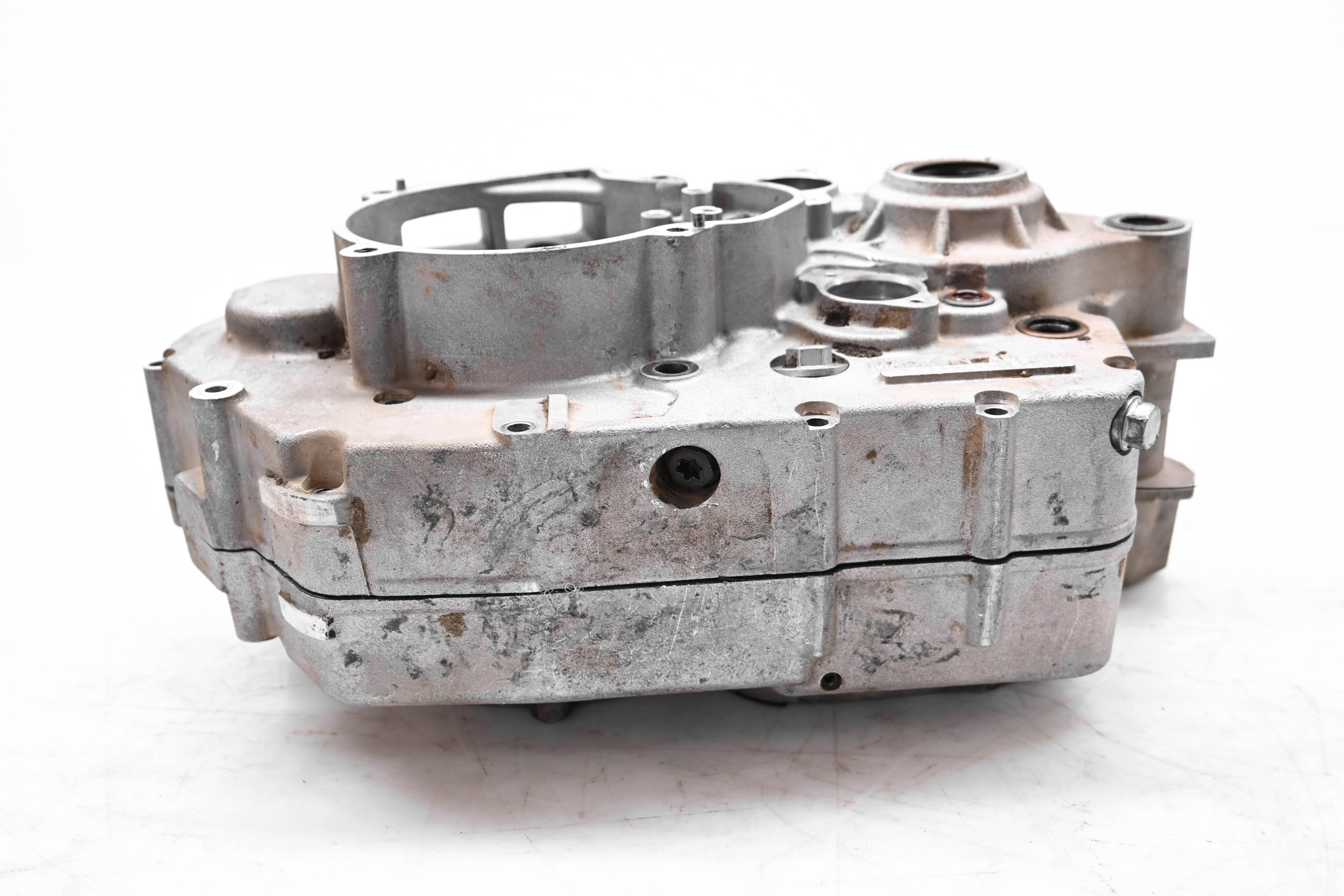 08 Polaris Outlaw 525 IRS Crankcase Center Crank Case