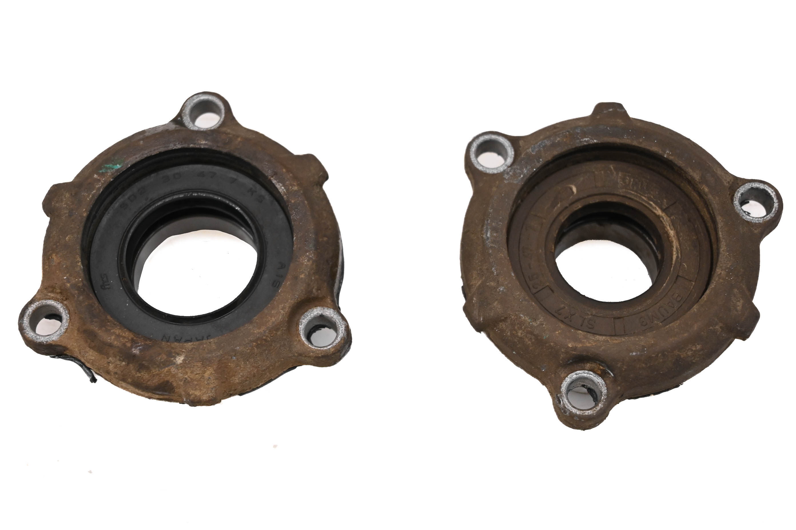 16 Can-Am Maverick 1000R XC 4x4 Driveshaft Output Bearing Covers