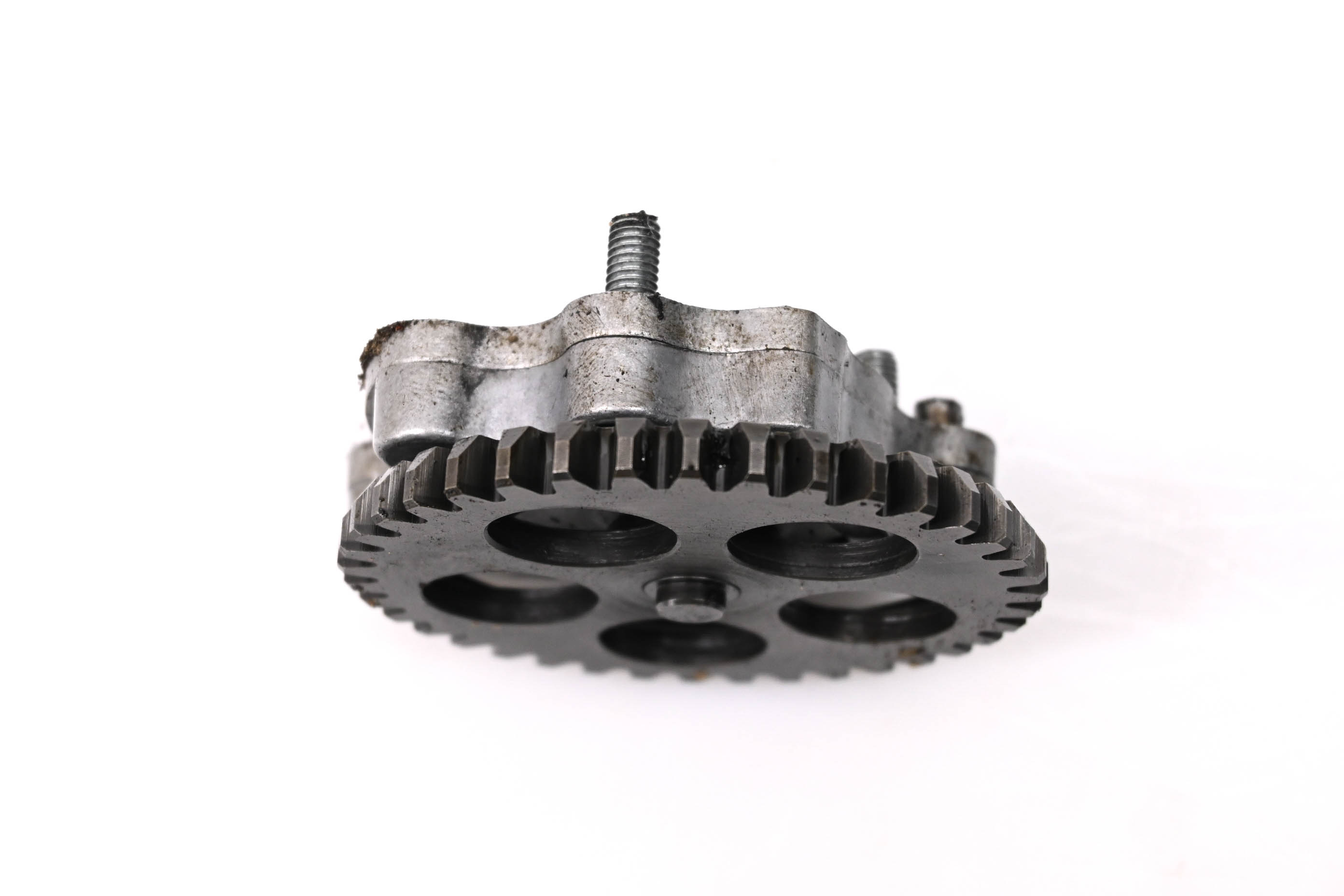 84 Kawasaki KL600A Oil Pump