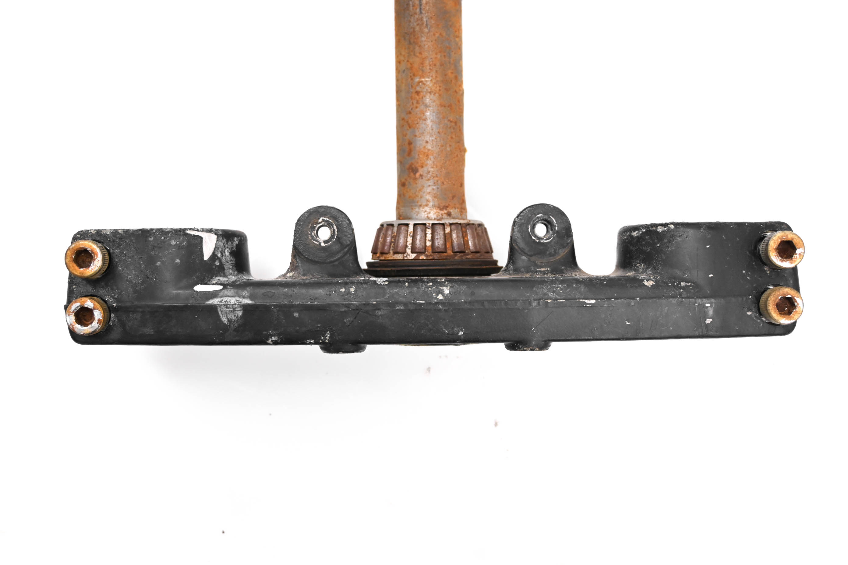 84 Kawasaki KL600A Triple Tree Handlebar Clamp