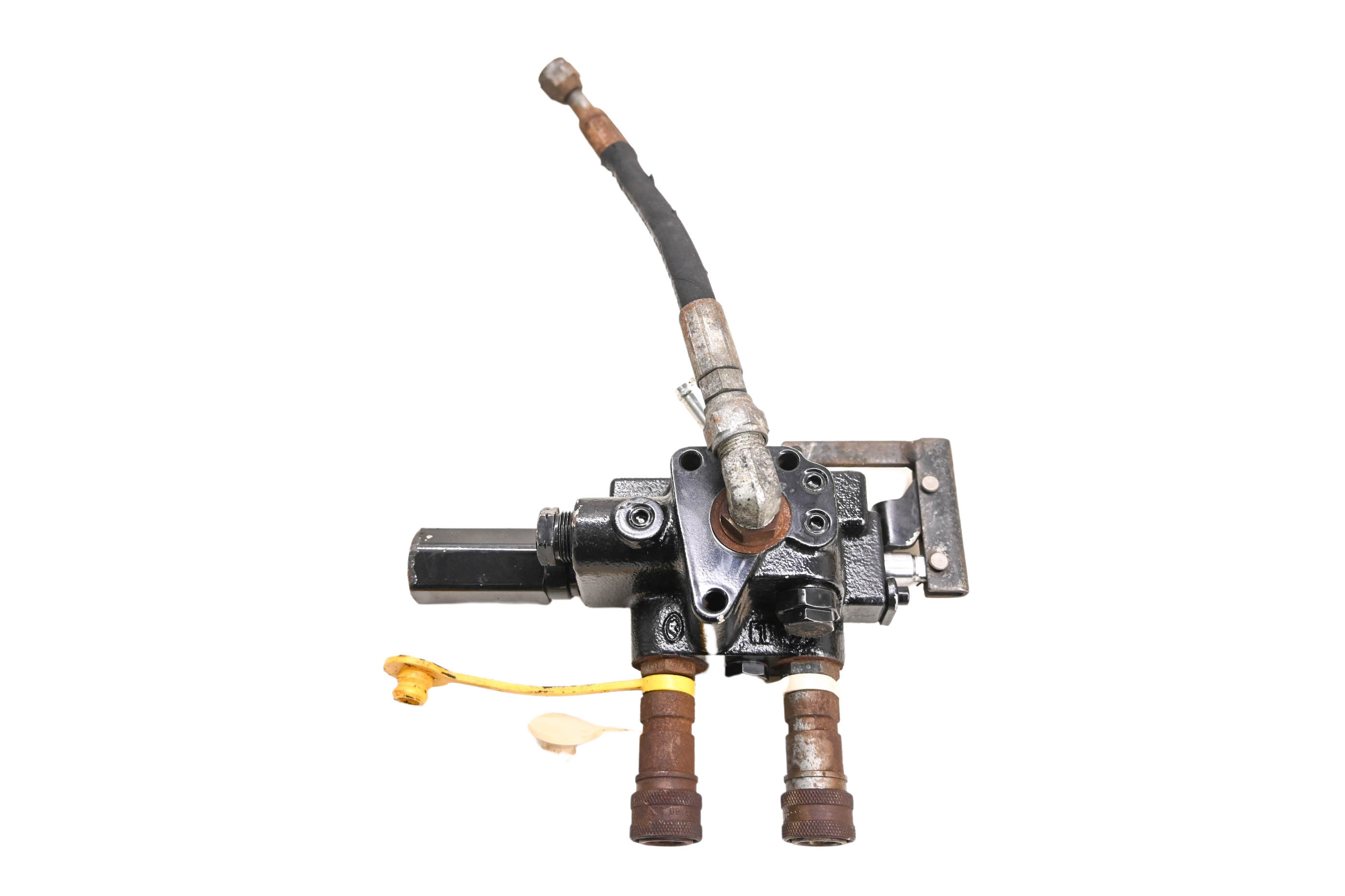 11 Kubota RTV 900 XT Diesel Hydraulic System Secondary Pump Rear Output Valve