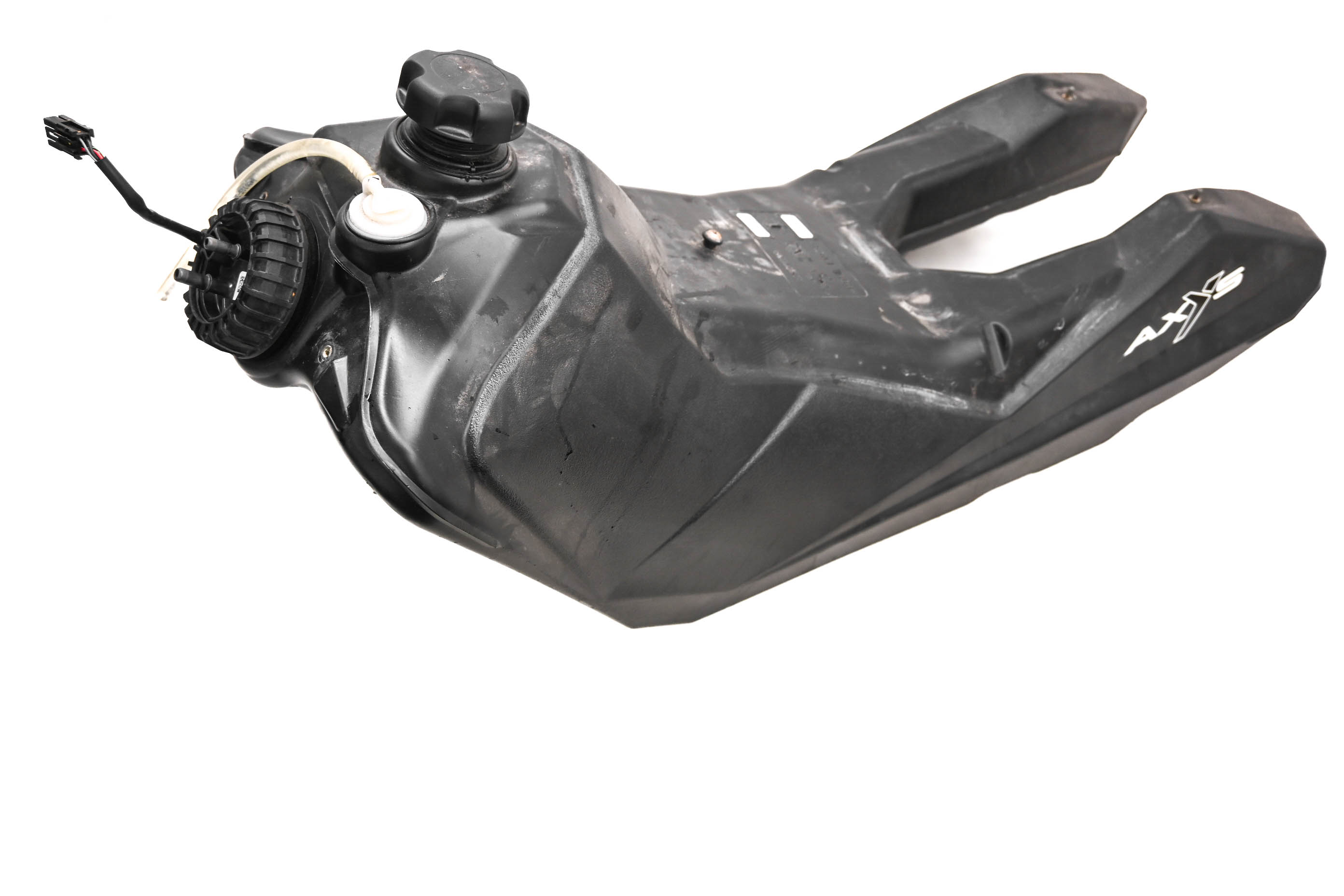 18 Polaris 800 Switchback Adventure Gas Tank & Fuel Pump 137"