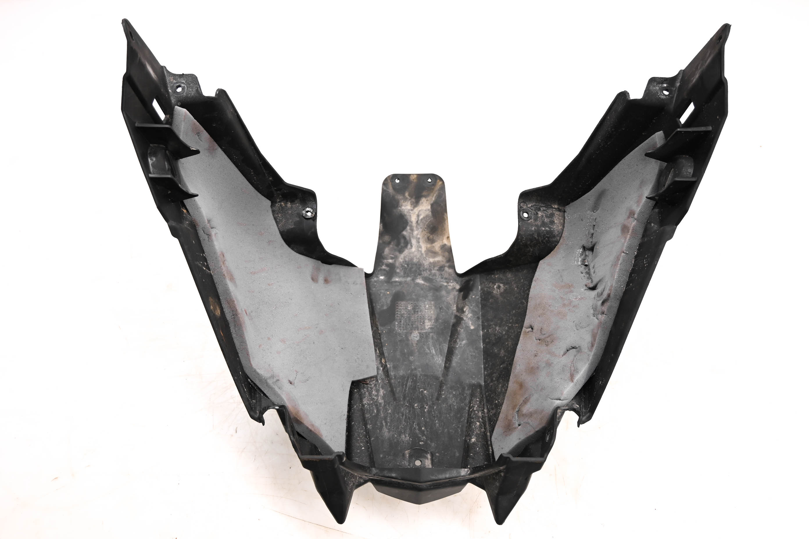 18 Polaris 800 Switchback Adventure Front Bottom Nosepan Cover 137"