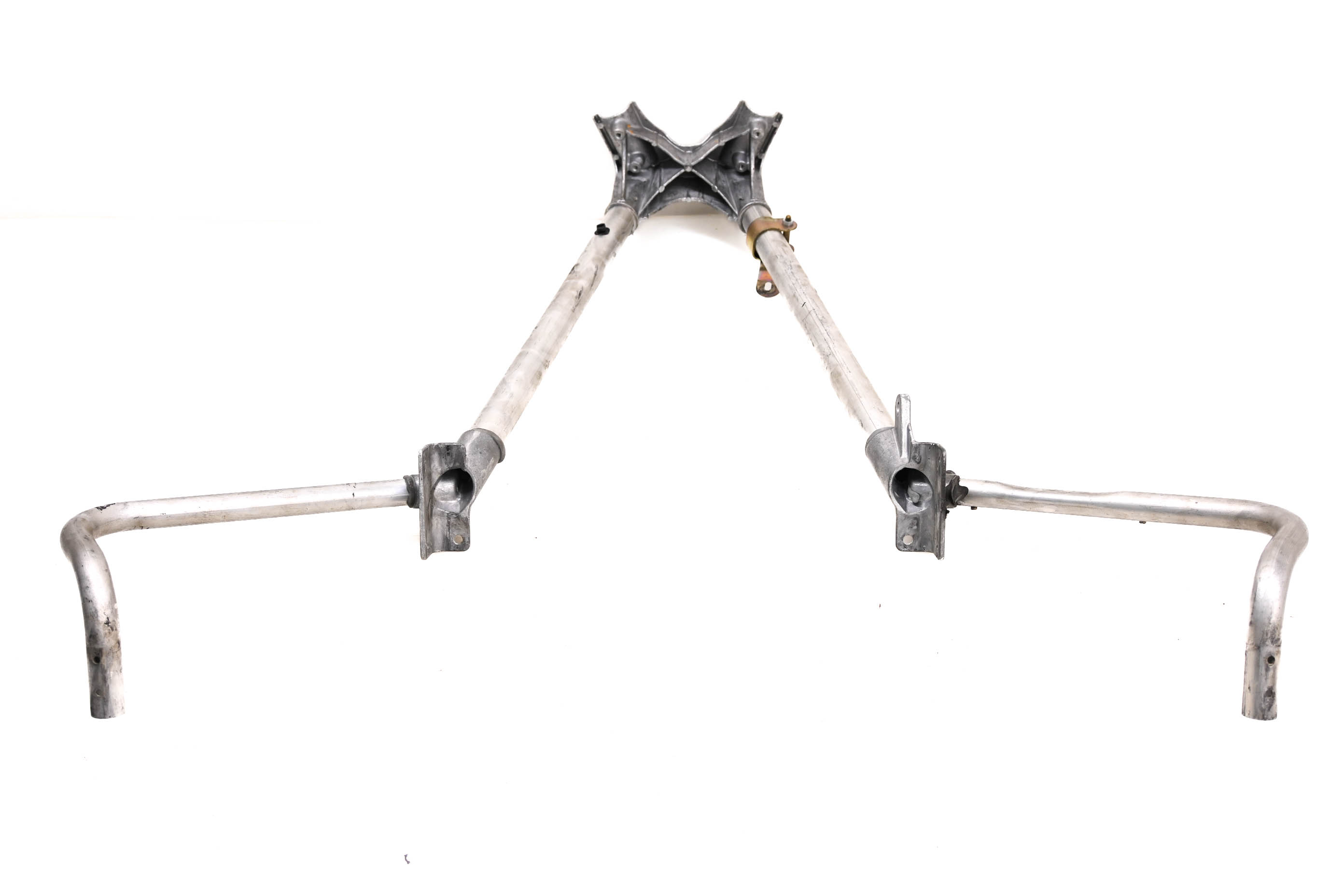 18 Polaris 800 Switchback Adventure Rear Tube Tubular Frame Bracket 137"