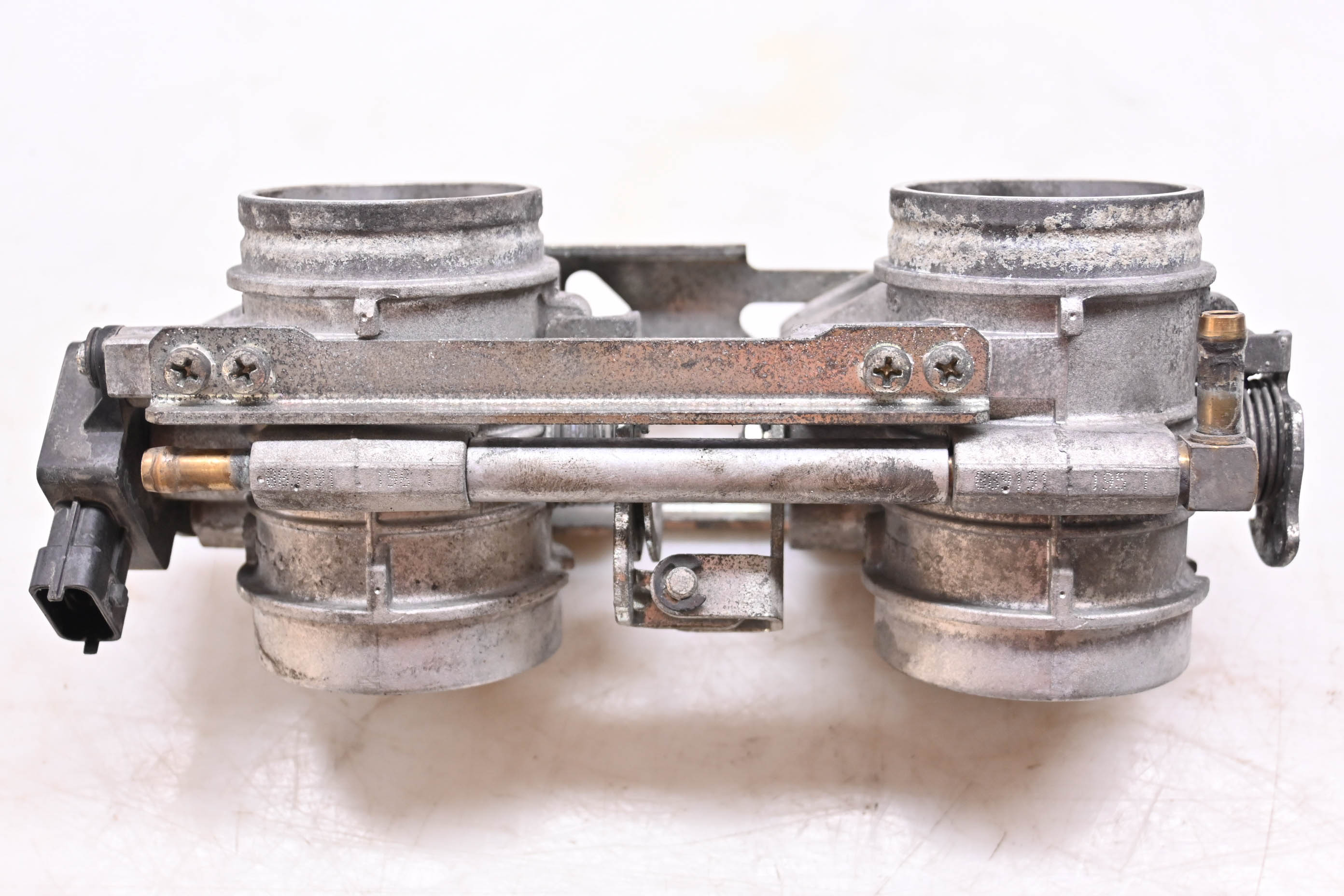 12 Ski-Doo Renegade Back Country X 800R E-TEC Throttle Body 137"