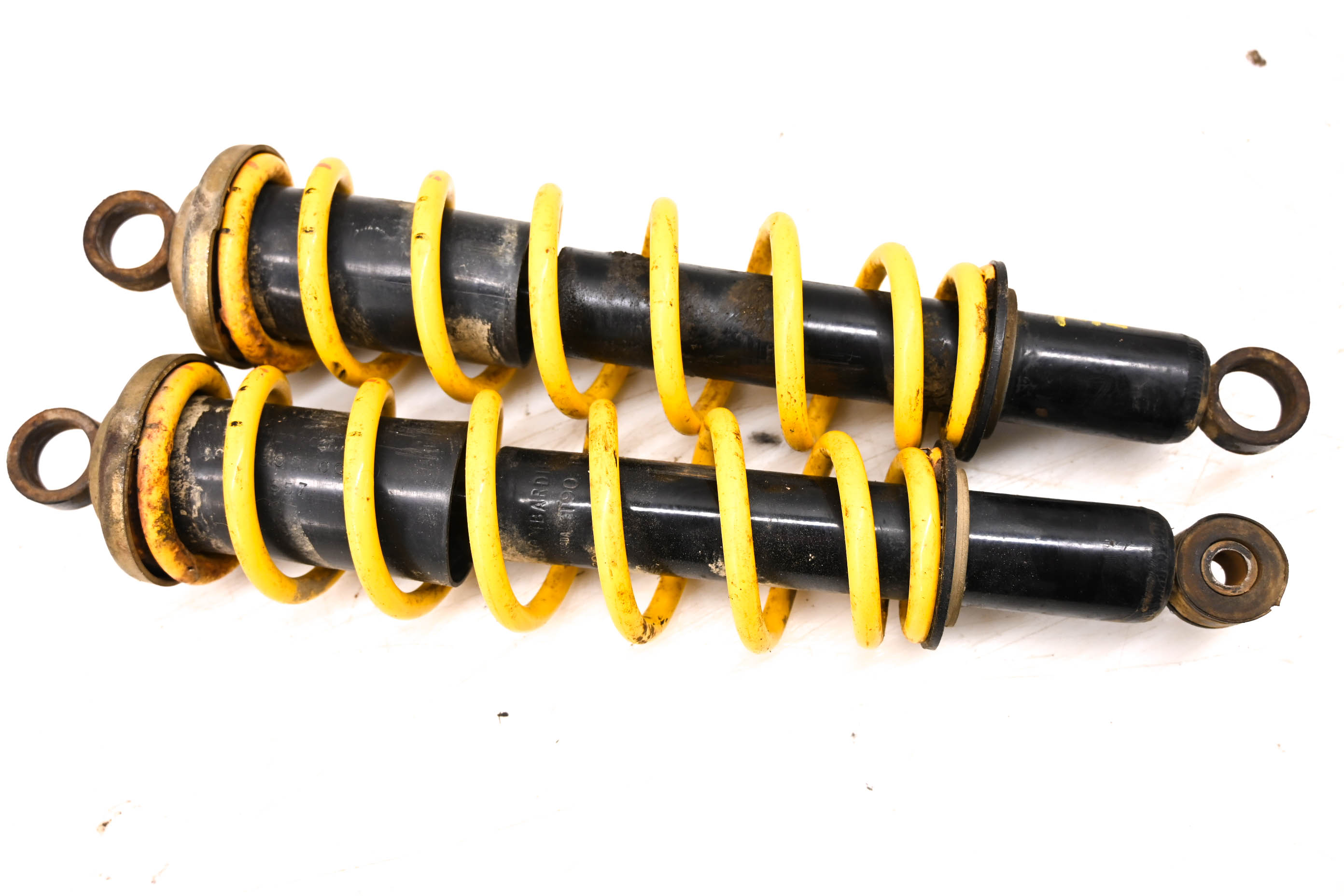 99 Bombardier Traxter 500 4x4 Rear Shocks Suspension Can-Am