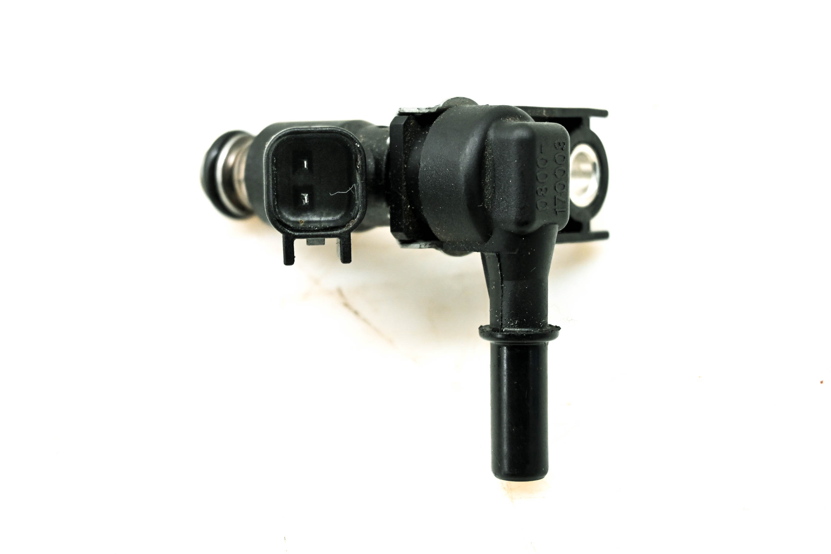 21 CFMoto ZForce 800 EX 4x4 Fuel Injector & Right Cap