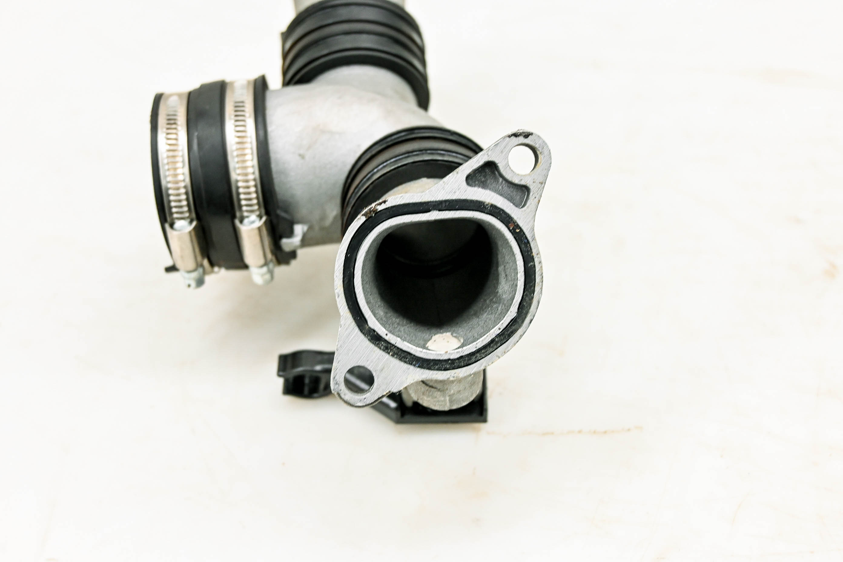21 CFMoto ZForce 800 EX 4x4 Intake Manifold