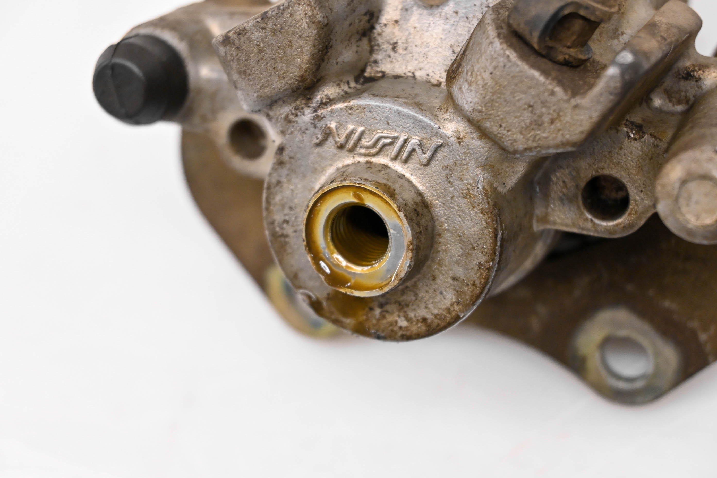 07 Can-Am Outlander 800 XT 4x4 Front Left Brake Caliper