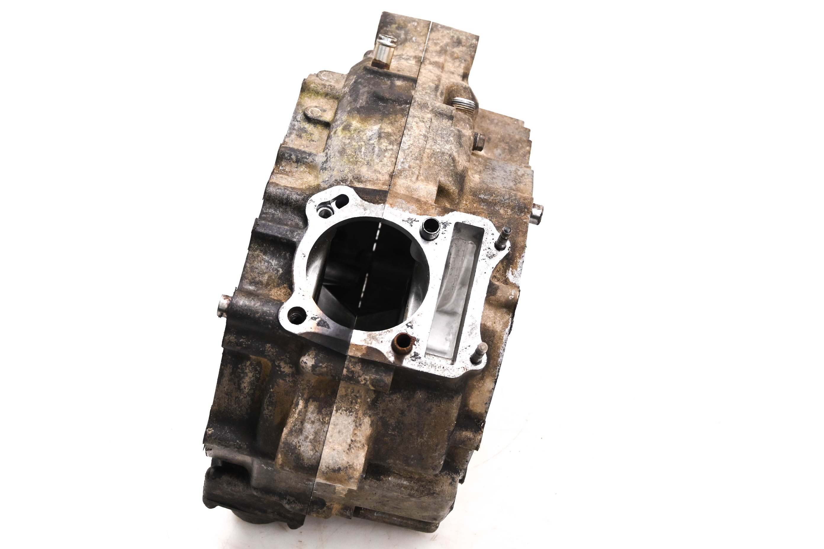 86 Suzuki Quadrunner 125 2x4 Crankcase Center Crank Case LT125