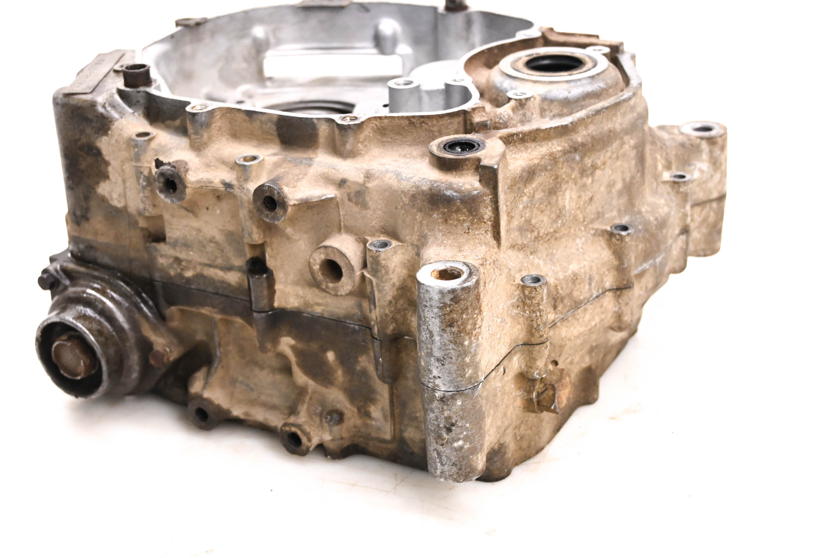 86 Suzuki Quadrunner 125 2x4 Crankcase Center Crank Case LT125