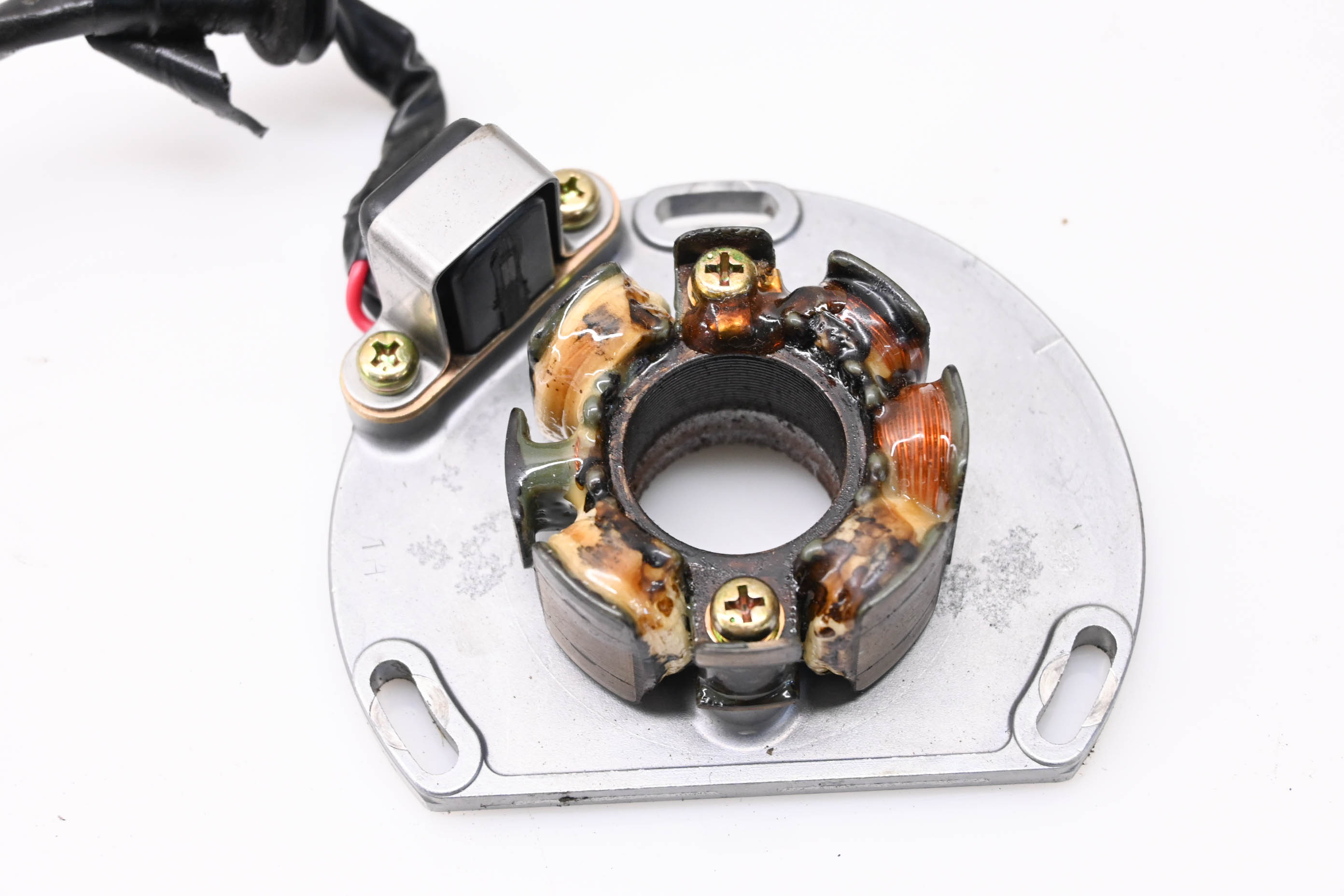 02 KTM MXC 200 Stator