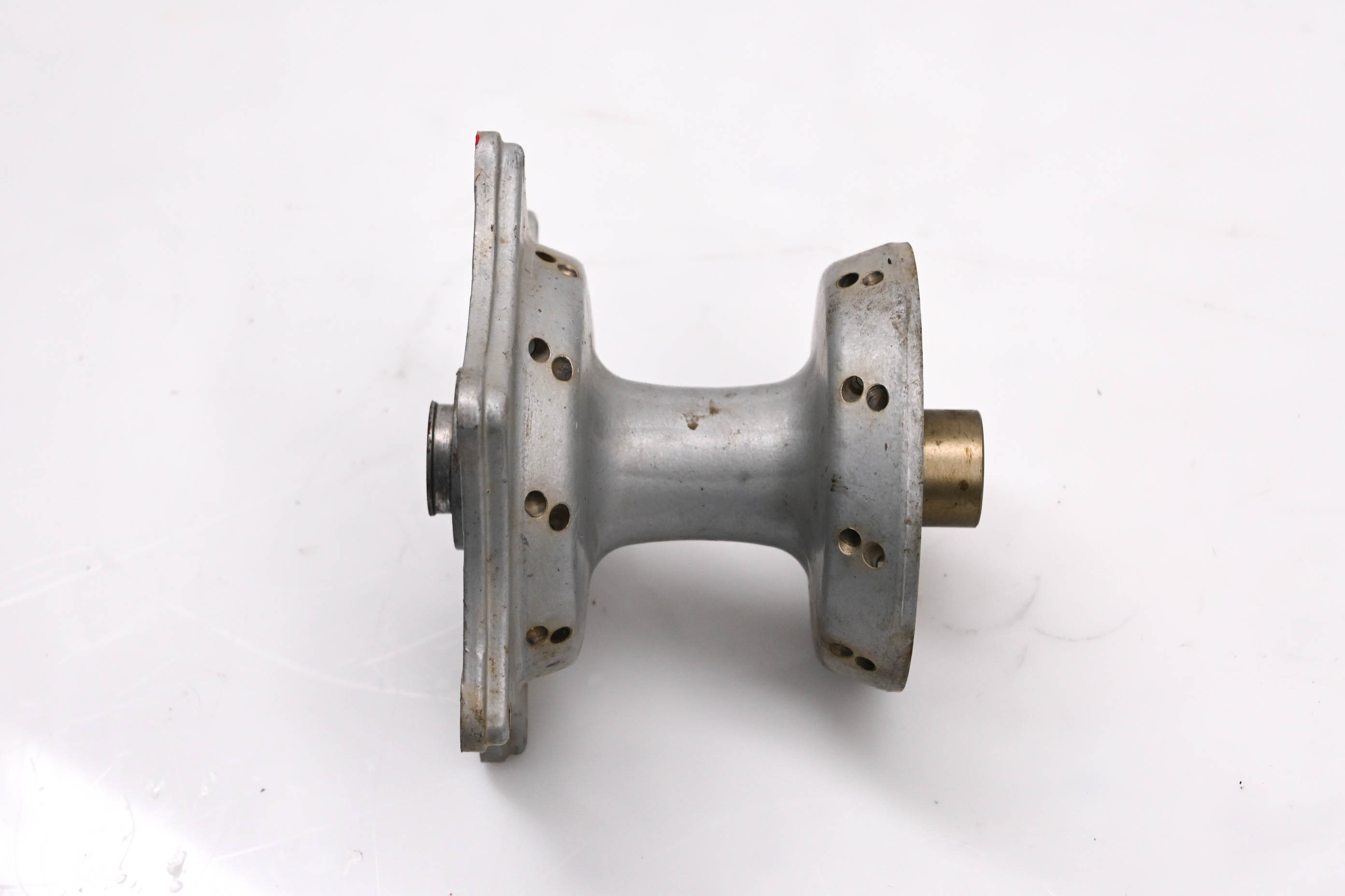 02 KTM MXC 200 Front Wheel Hub