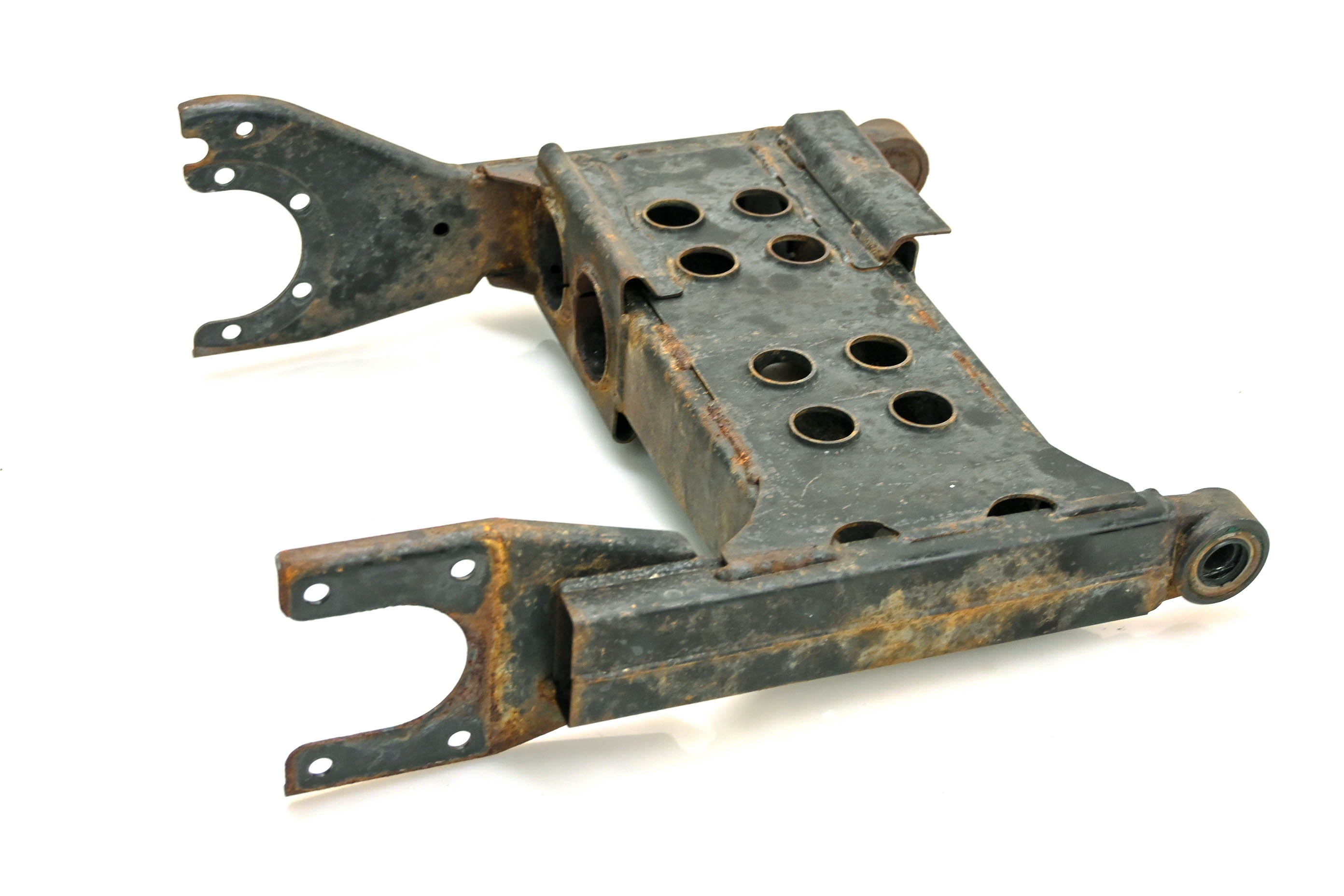 04 Can-Am Quest 500 4x4 Rear Swingarm Bombardier