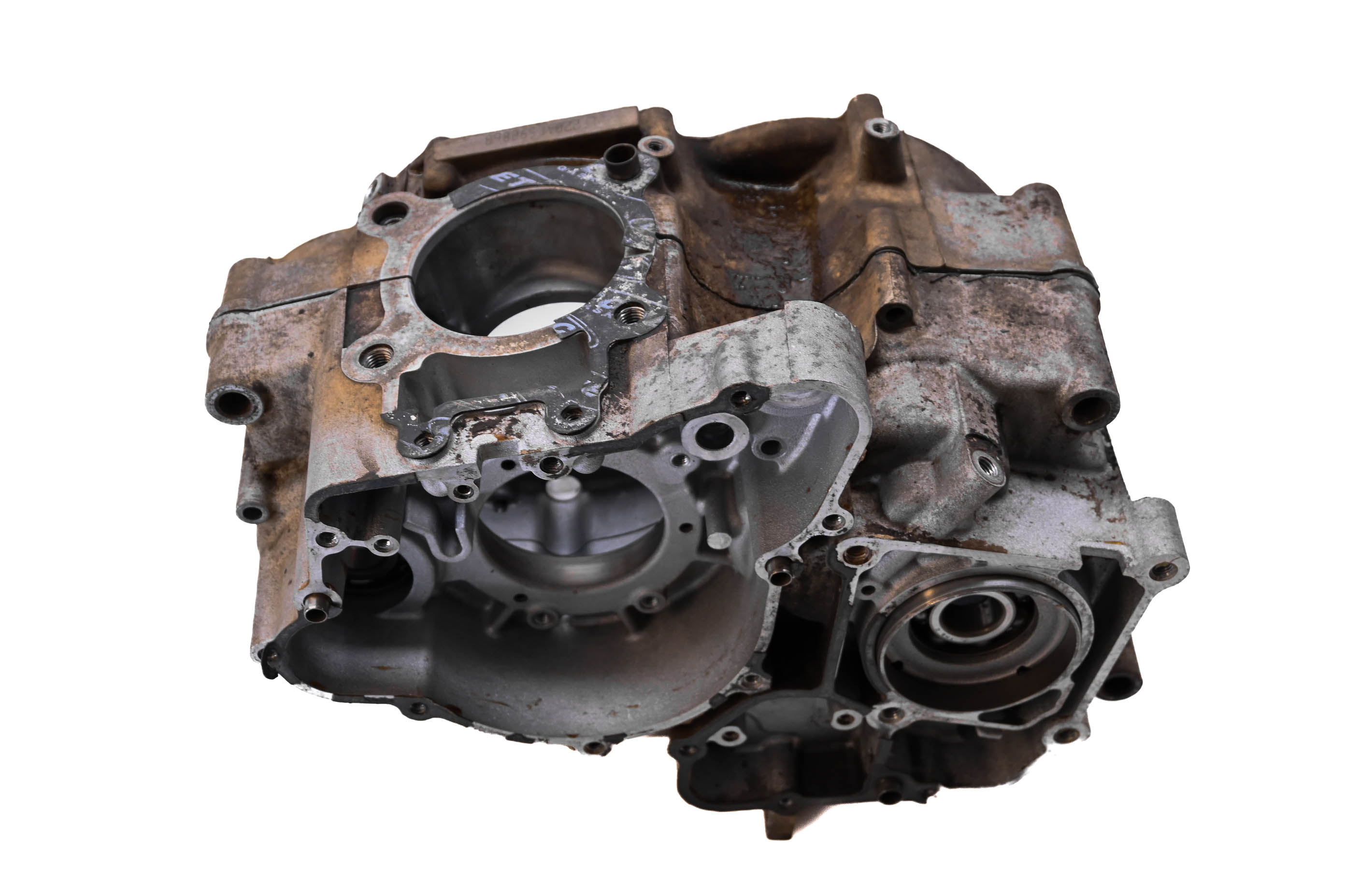 01 Kawasaki Bayou 220 2x4 Crankcase Center Crank Case KLF220