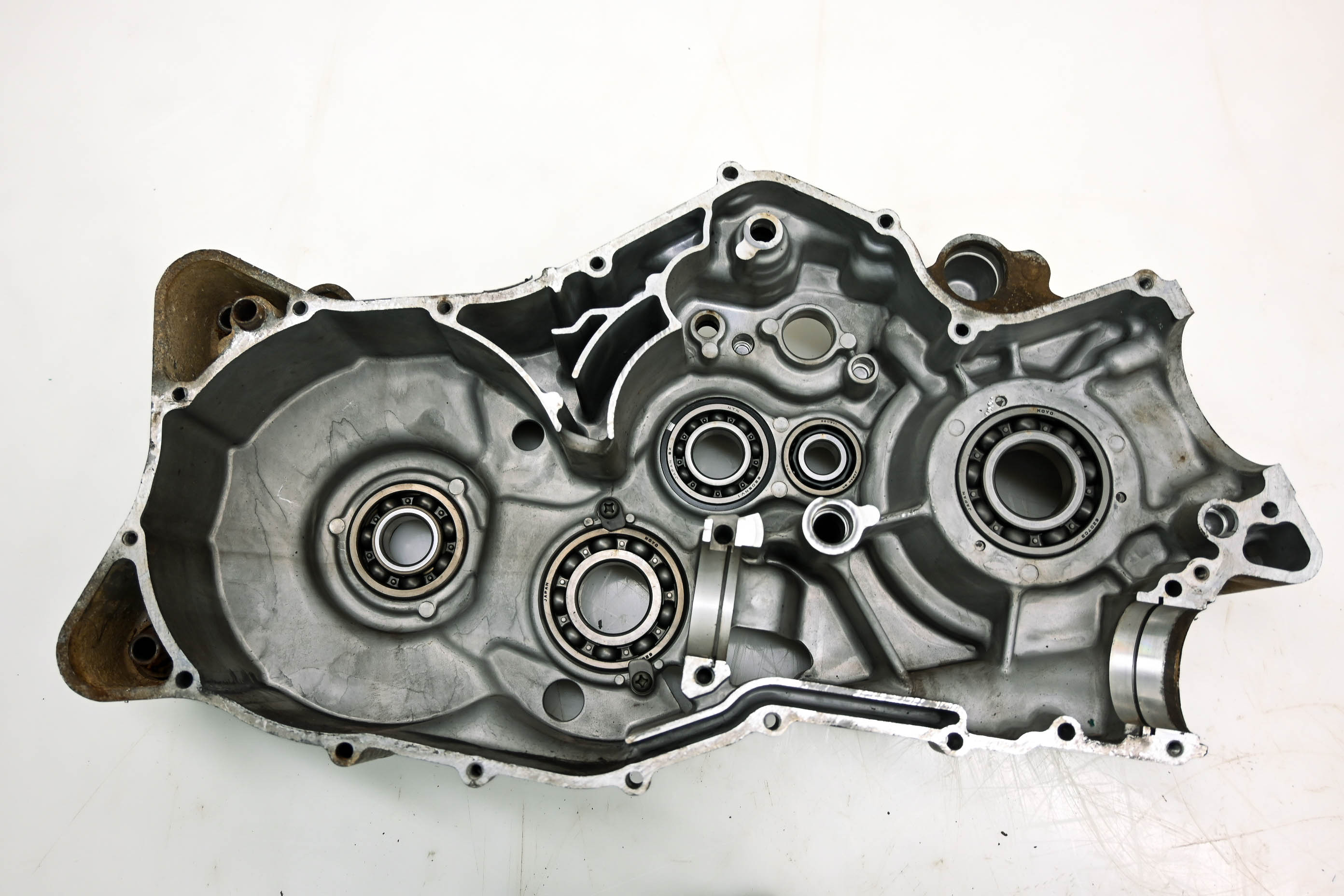 99 Arctic Cat 250 2x4 Crankcase Center Crank Case