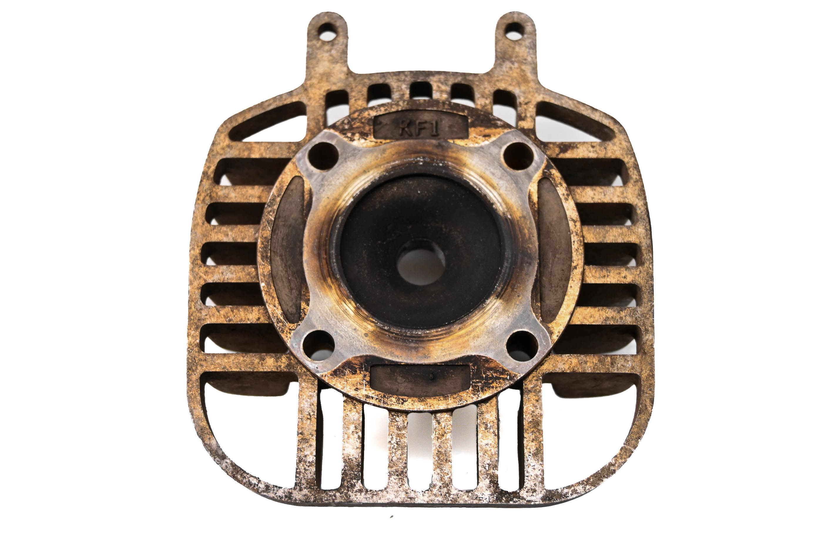 04 Polaris Predator 50 2x4 Cylinder Head