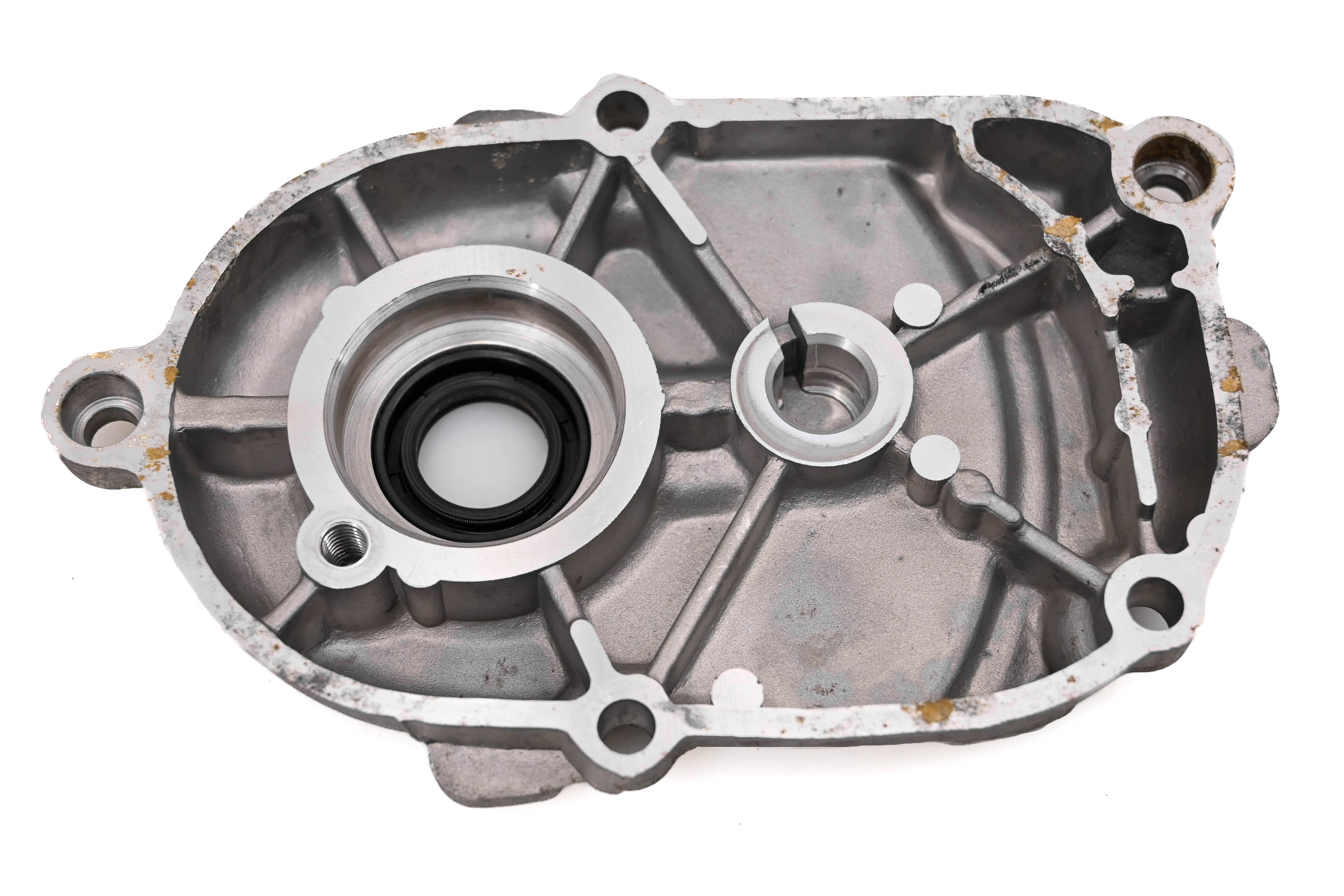 04 Polaris Predator 50 2x4 Transmission Output Cover