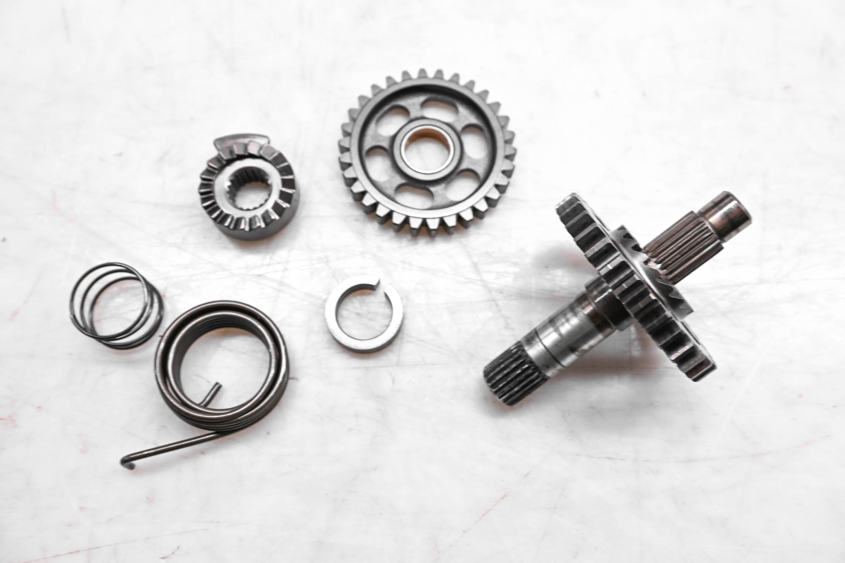 07 Honda CRF250R Kick Start Gear Spindle