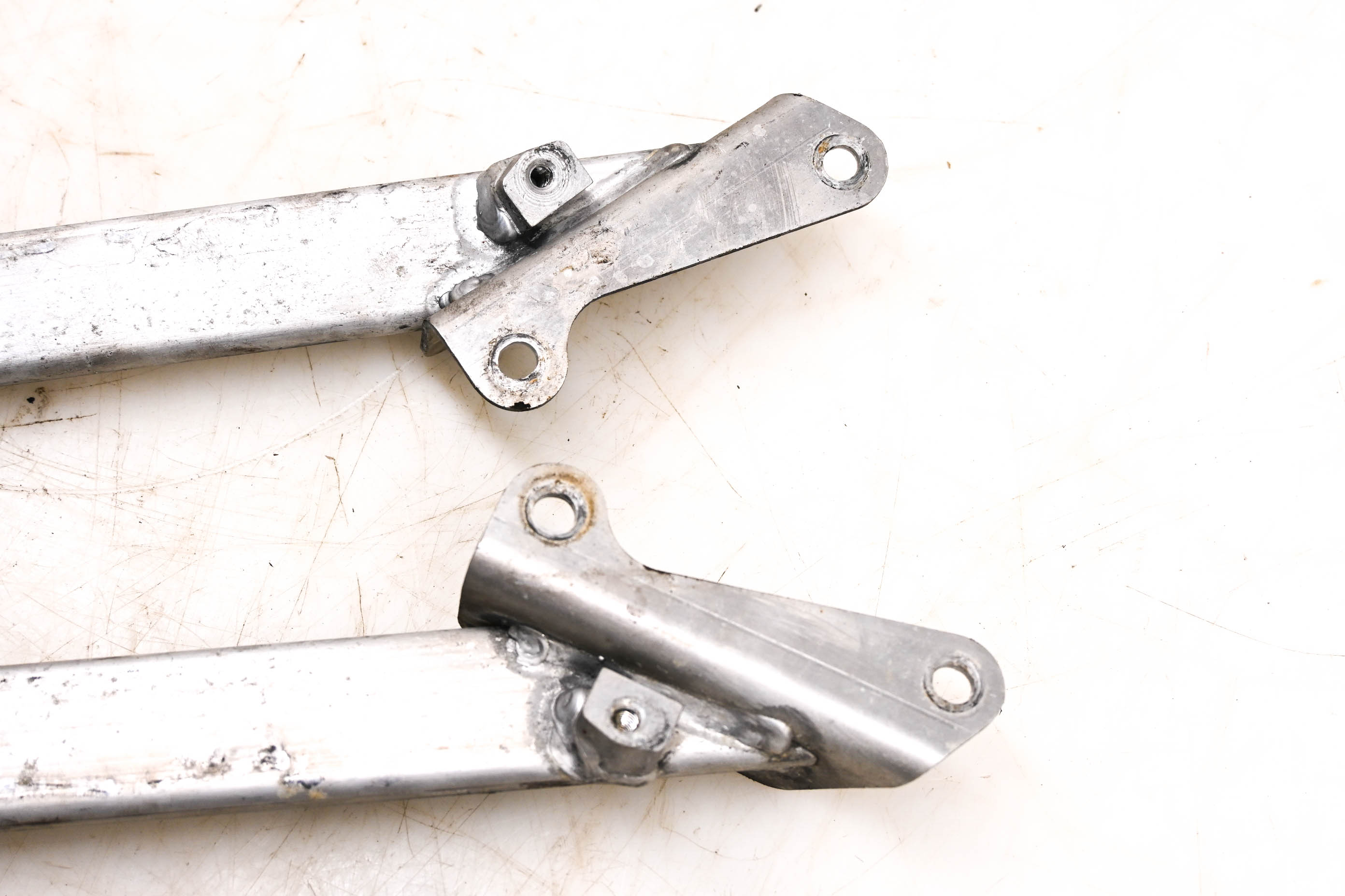 05 Ski-Doo MXZ Adrenaline 800 HO Gas Tank Support Brackets Mounts 121"